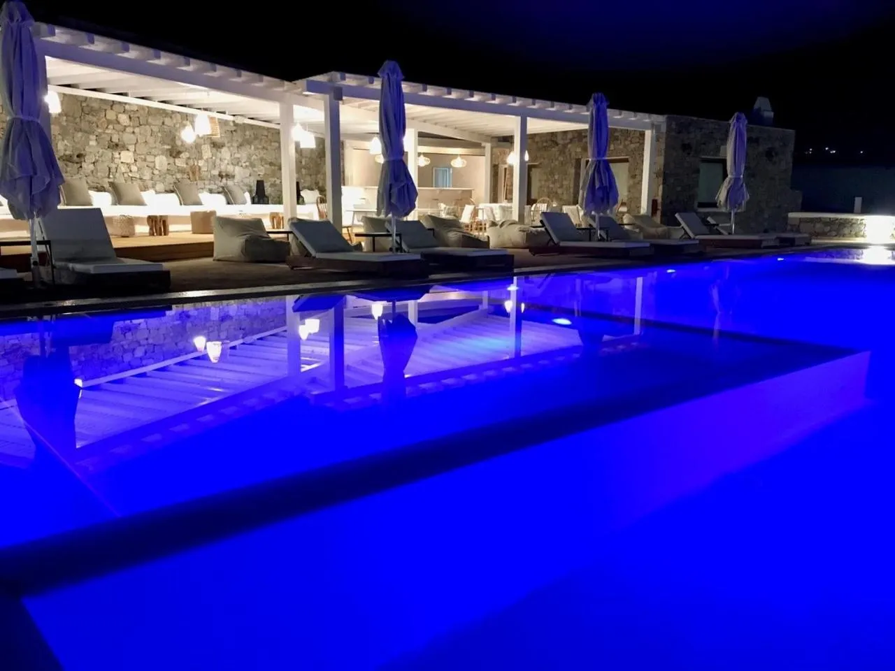 Swimming pool in Osom Resort