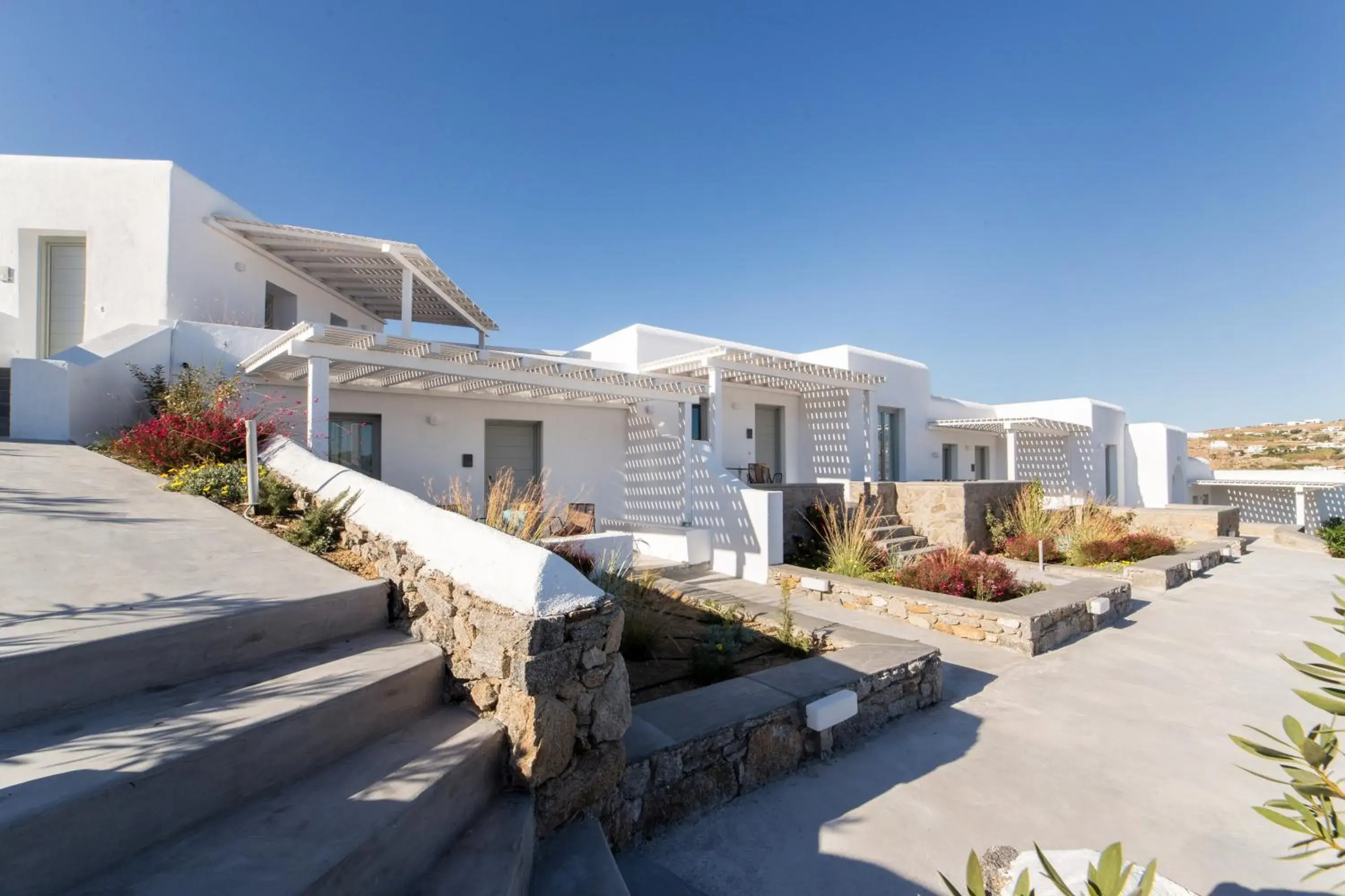 Facade/entrance in Osom Resort Facade/entrance in Osom Resort