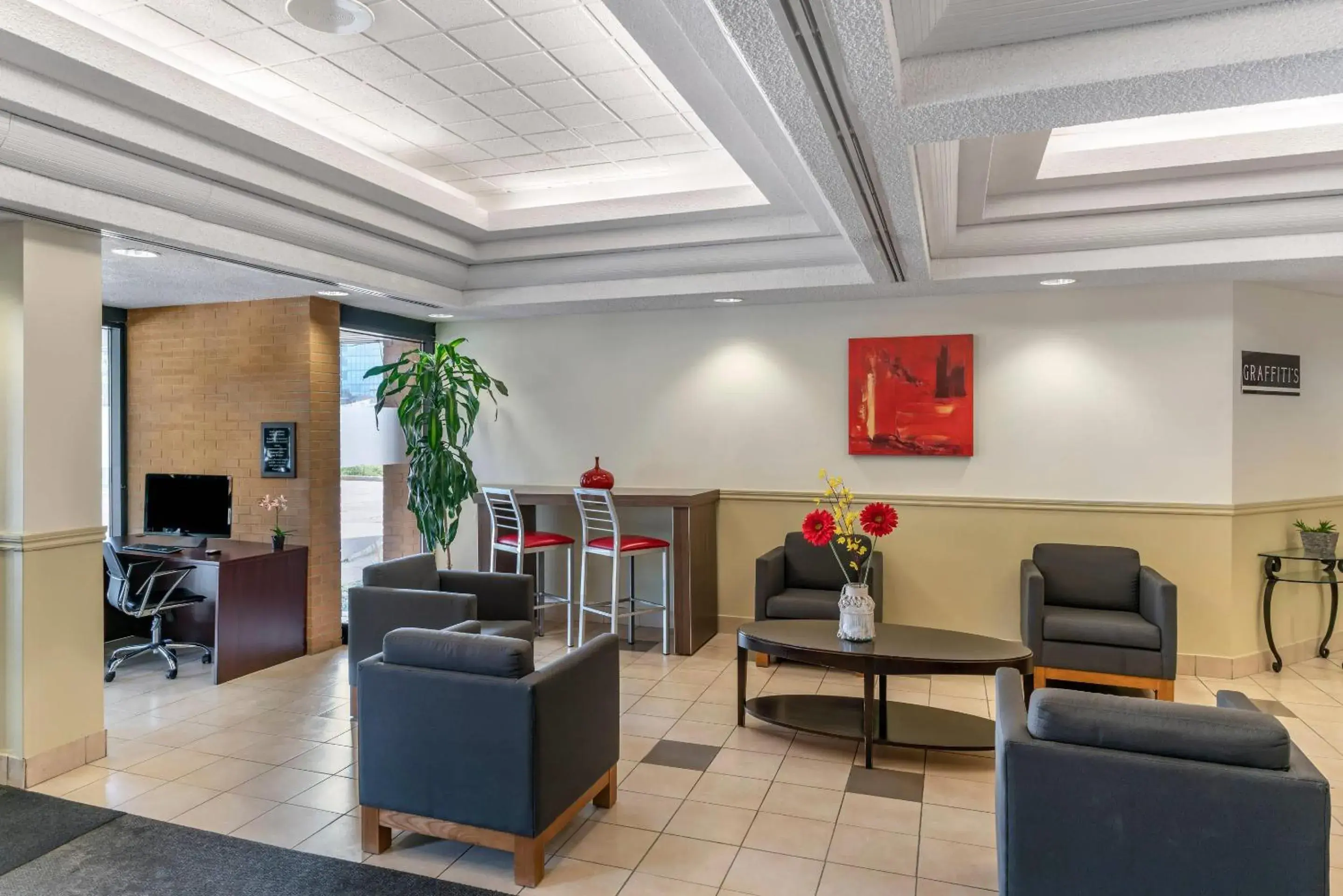 Lobby or reception in Quality Inn and Suites Montreal East Lobby or reception in Quality Inn and Suites Montreal East