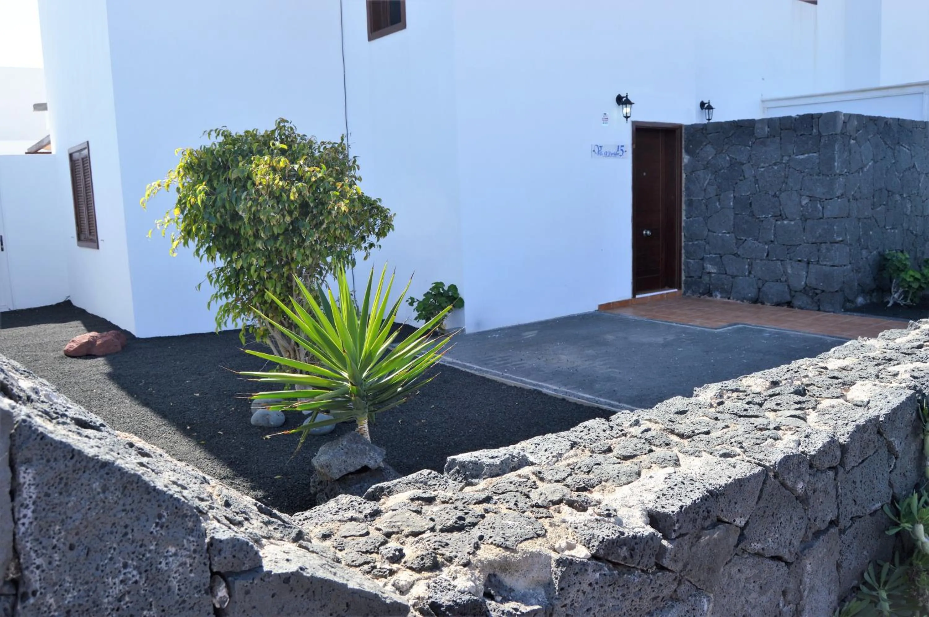 Facade/entrance in Villas El Partidor