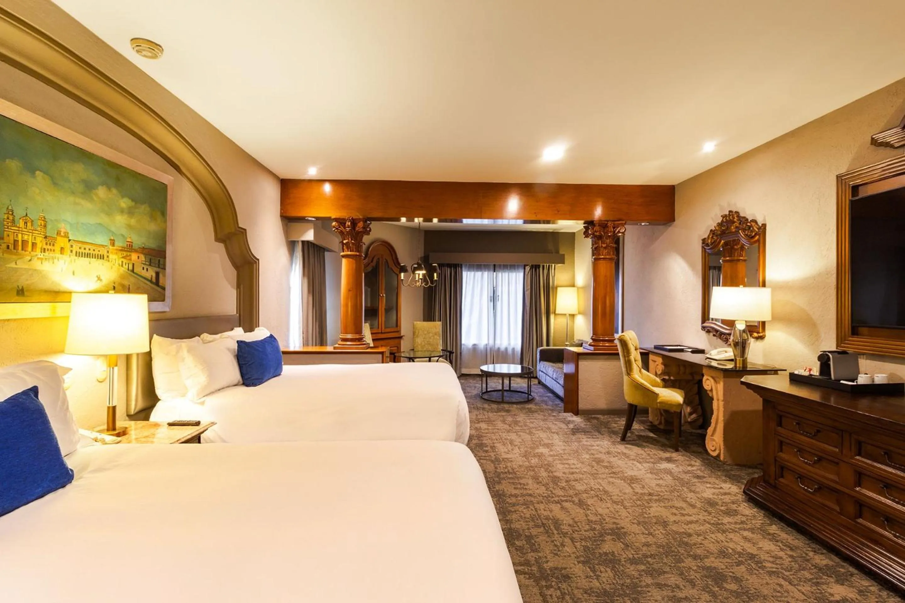 Bedroom, Bed in Quinta Real Guadalajara