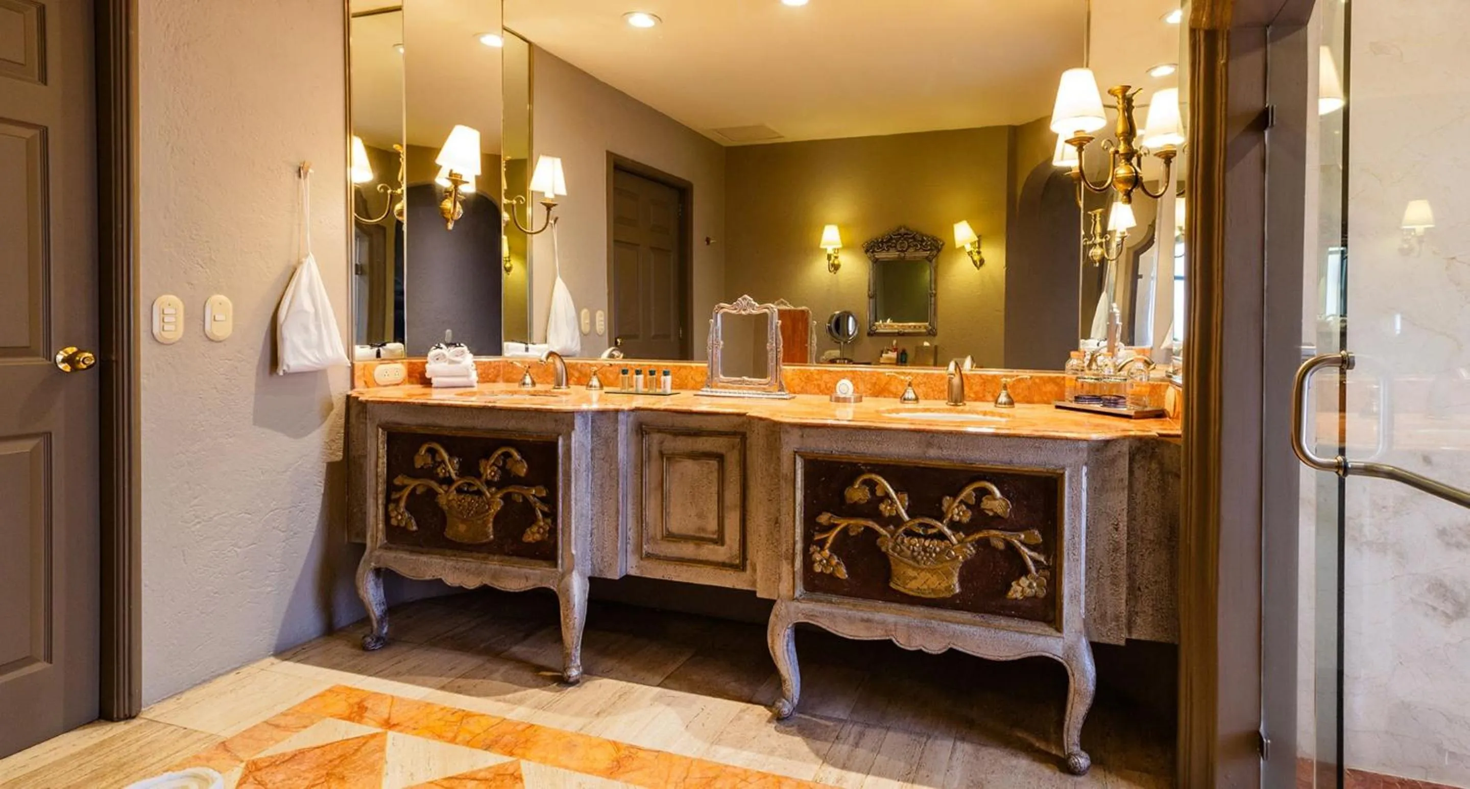 Bathroom in Quinta Real Guadalajara