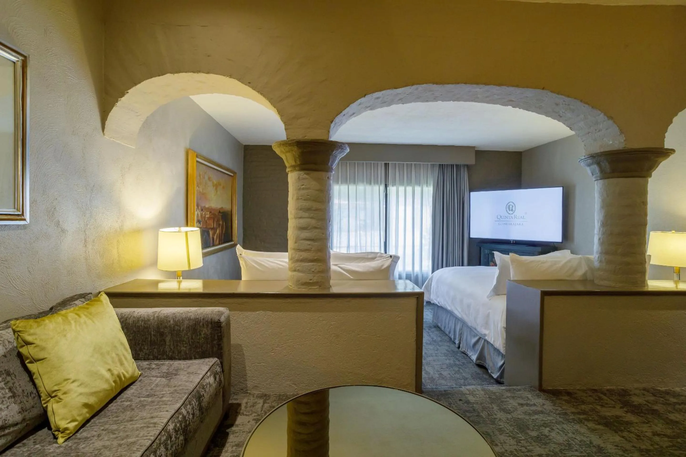 Bedroom, Bed in Quinta Real Guadalajara