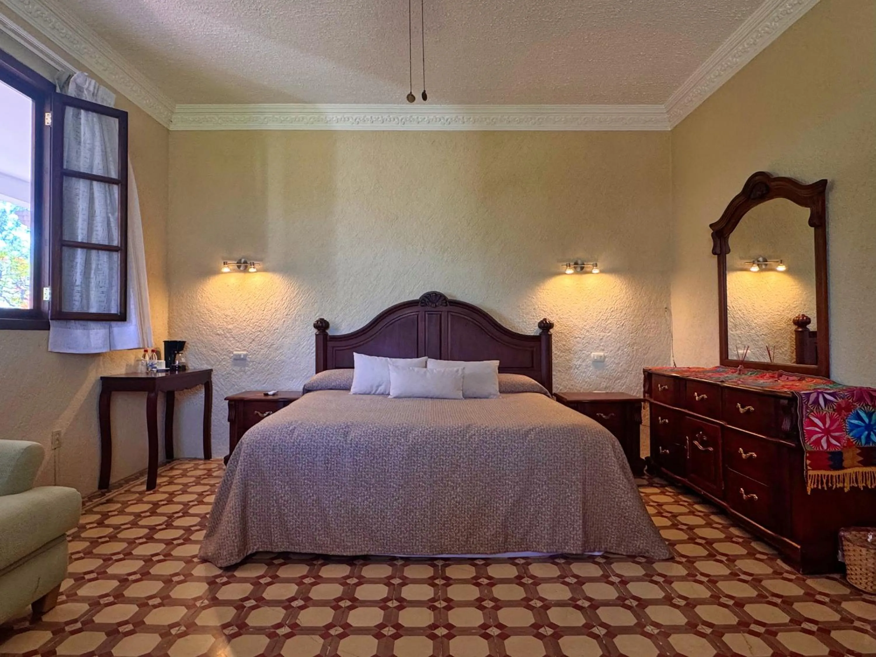 Deluxe Double or Twin Room with Balcony in Finca Garullo Hotel Boutique
