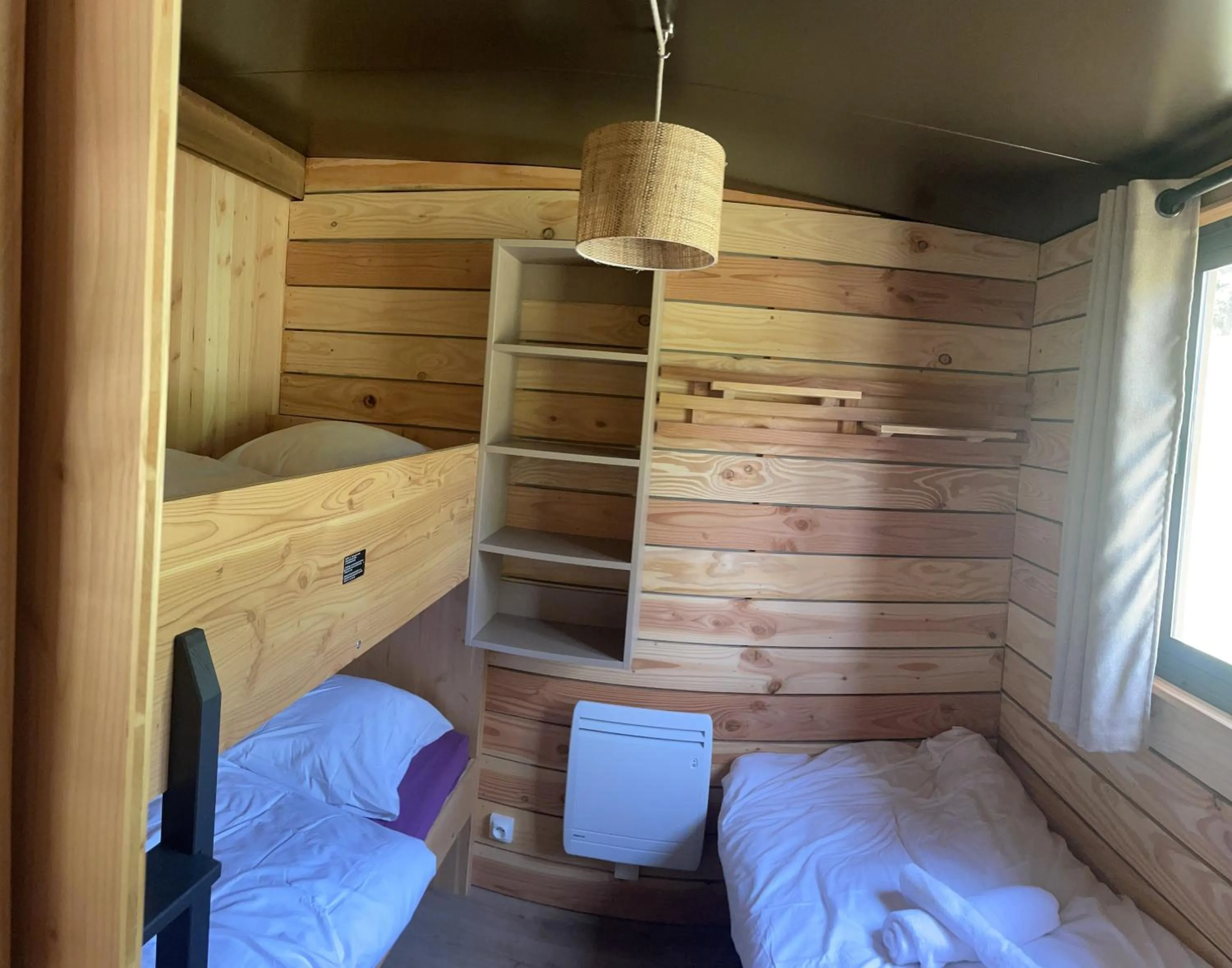 Bed in Lac des Graves