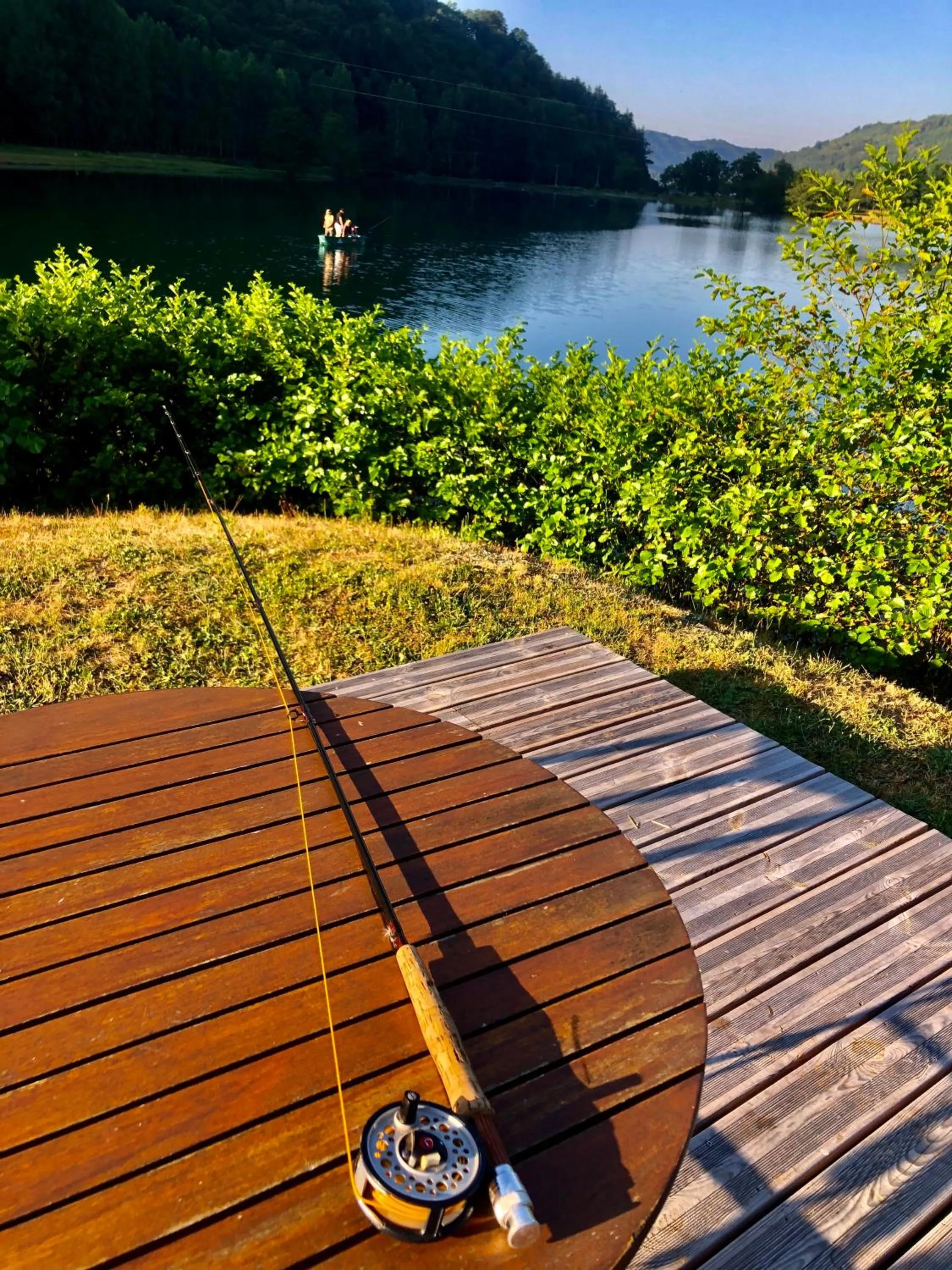 Fishing in Lac des Graves