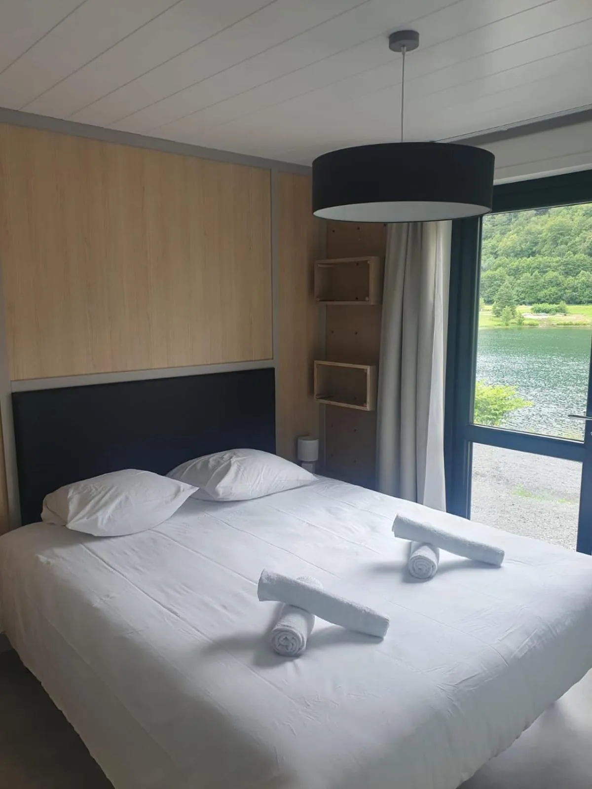 Bed in Lac des Graves