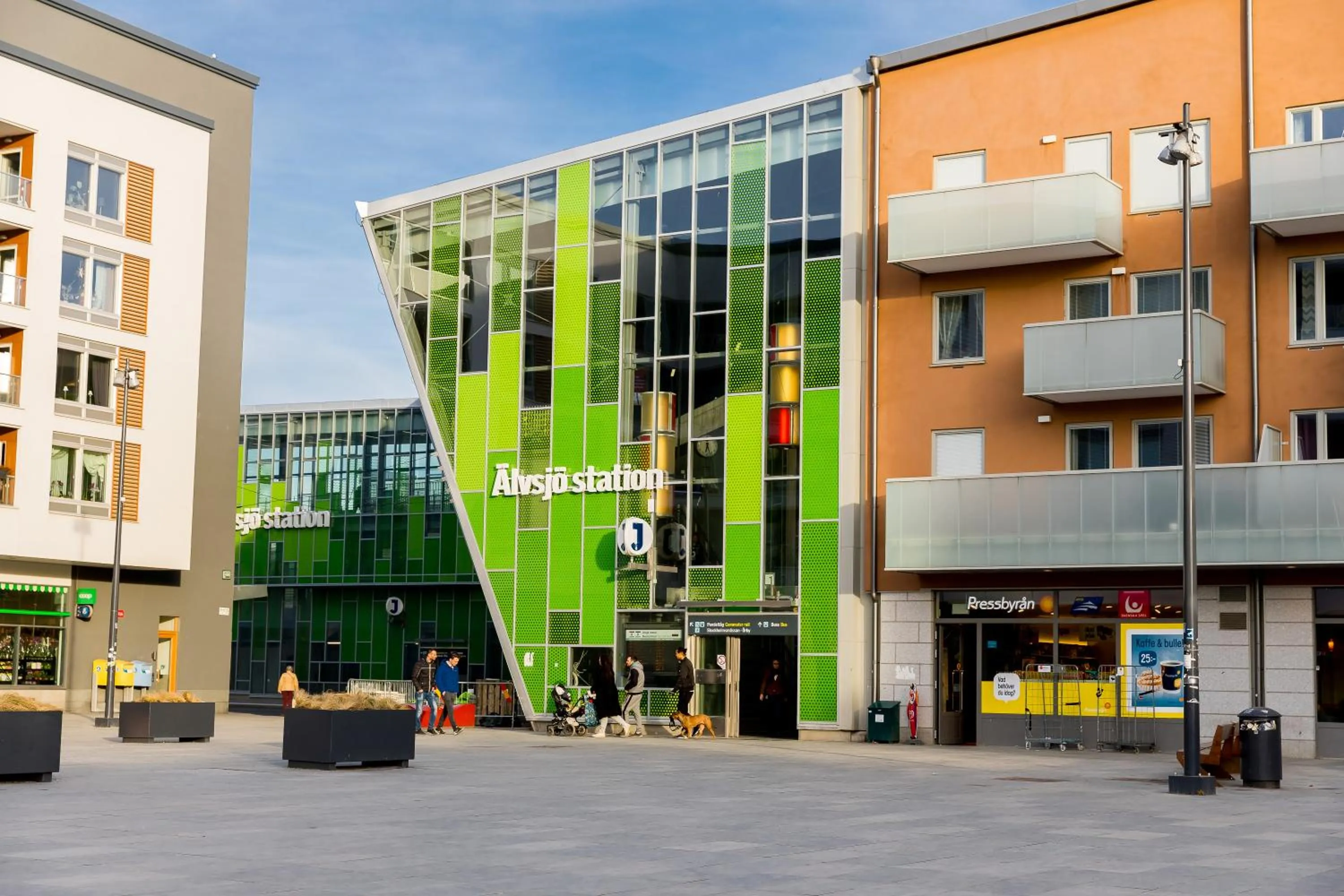 Supermarket/grocery shop in ApartDirect Älvsjö