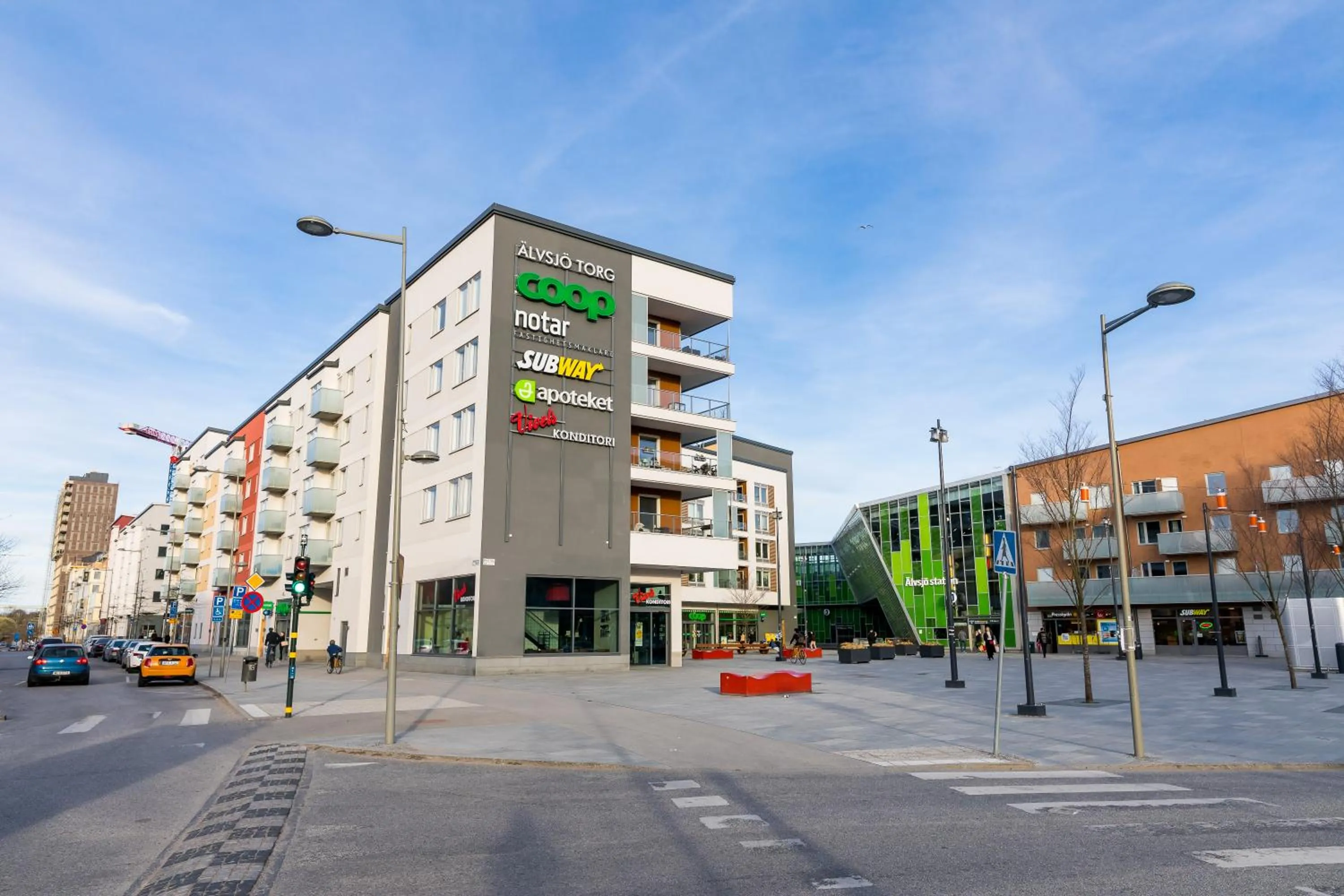 Restaurant/places to eat in ApartDirect Älvsjö