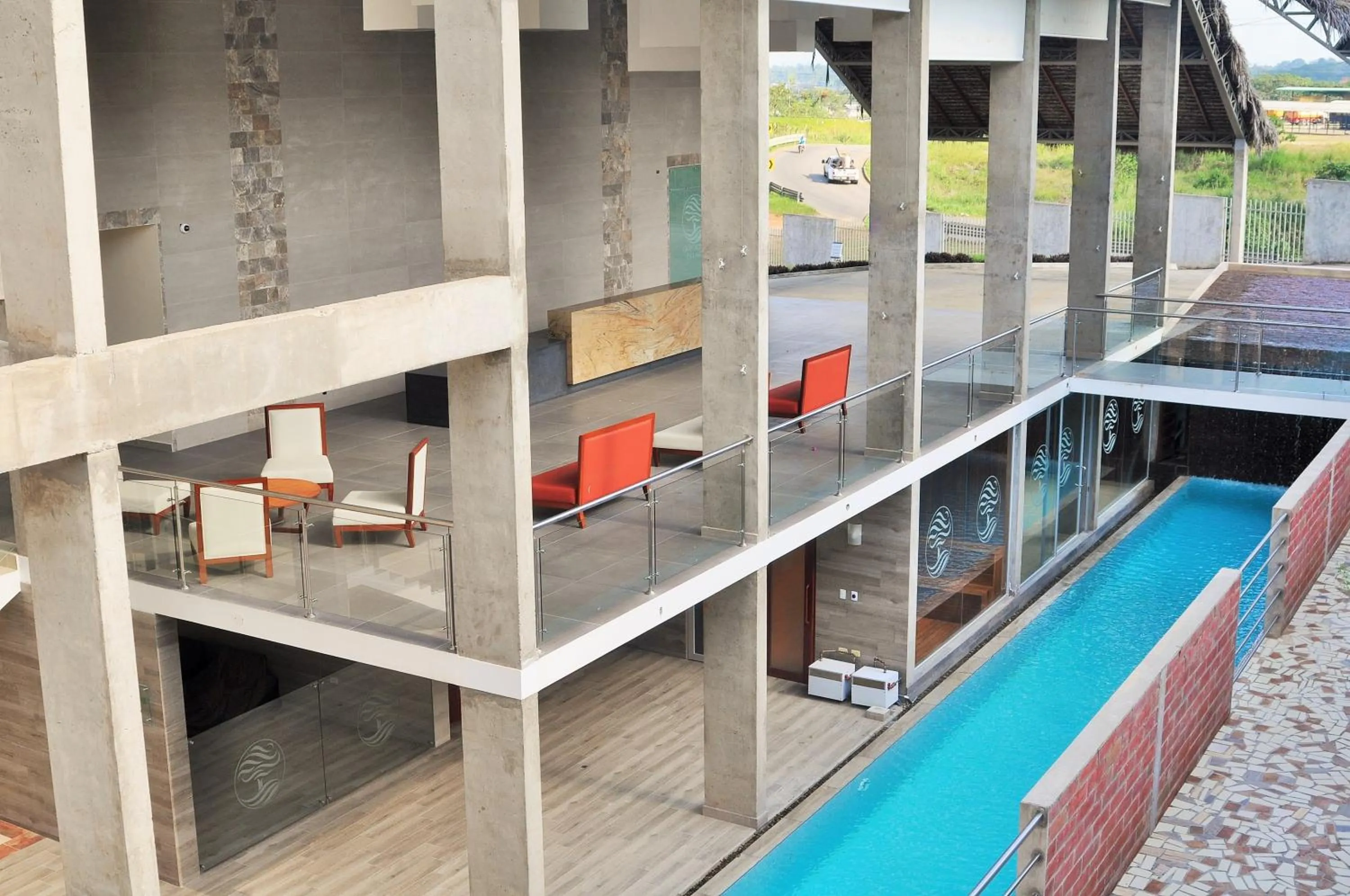 Pool view in Gran Hotel de Lago - Shushufindi