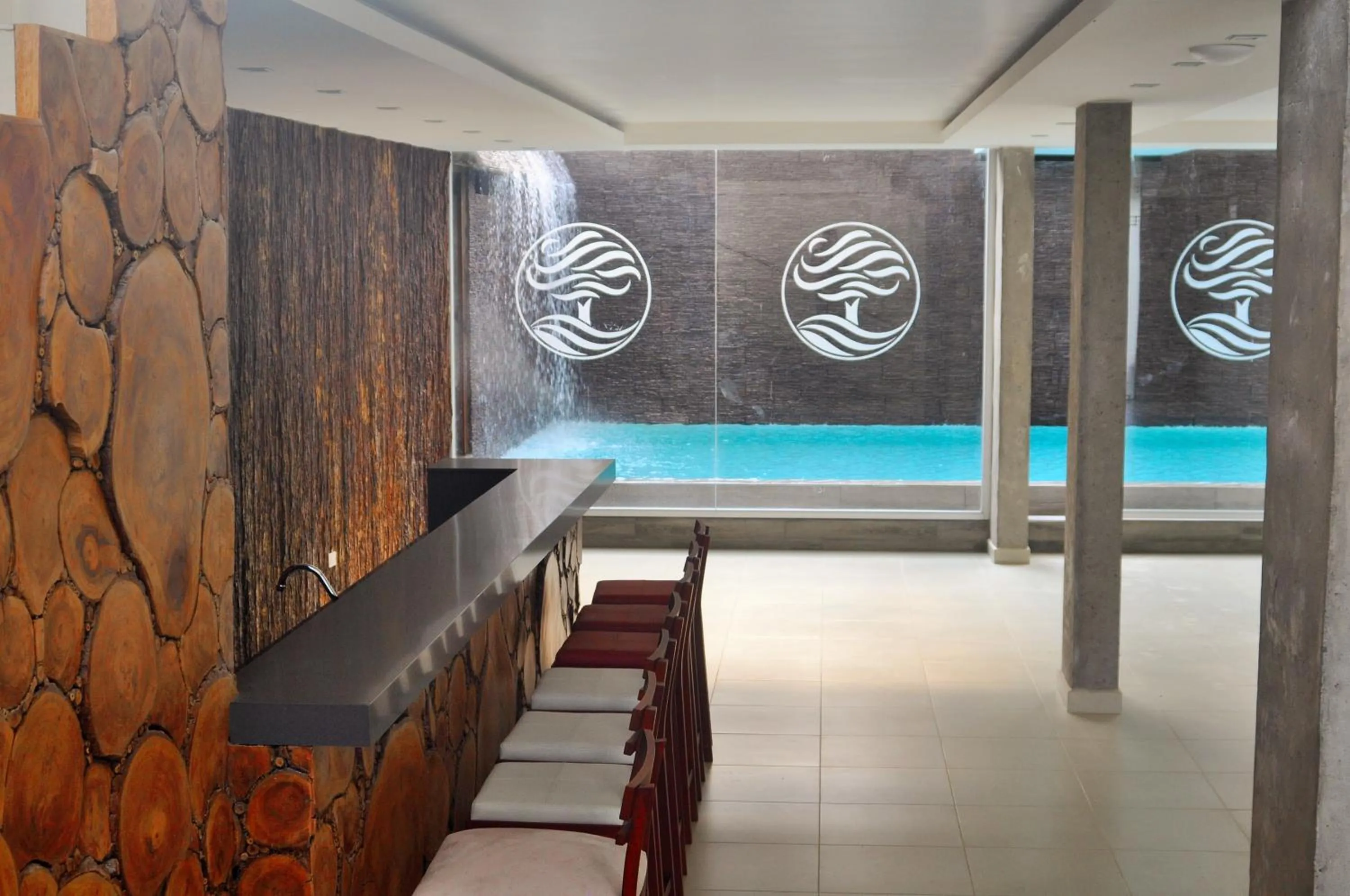 Lounge or bar in Gran Hotel de Lago - Shushufindi