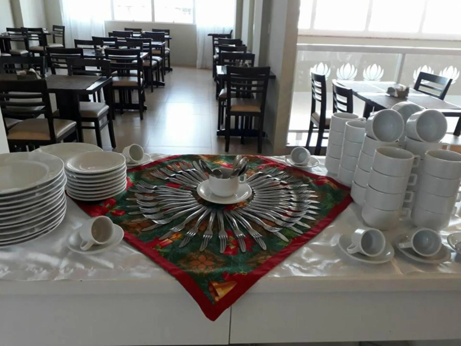 Breakfast in Pak Suítes Hotel