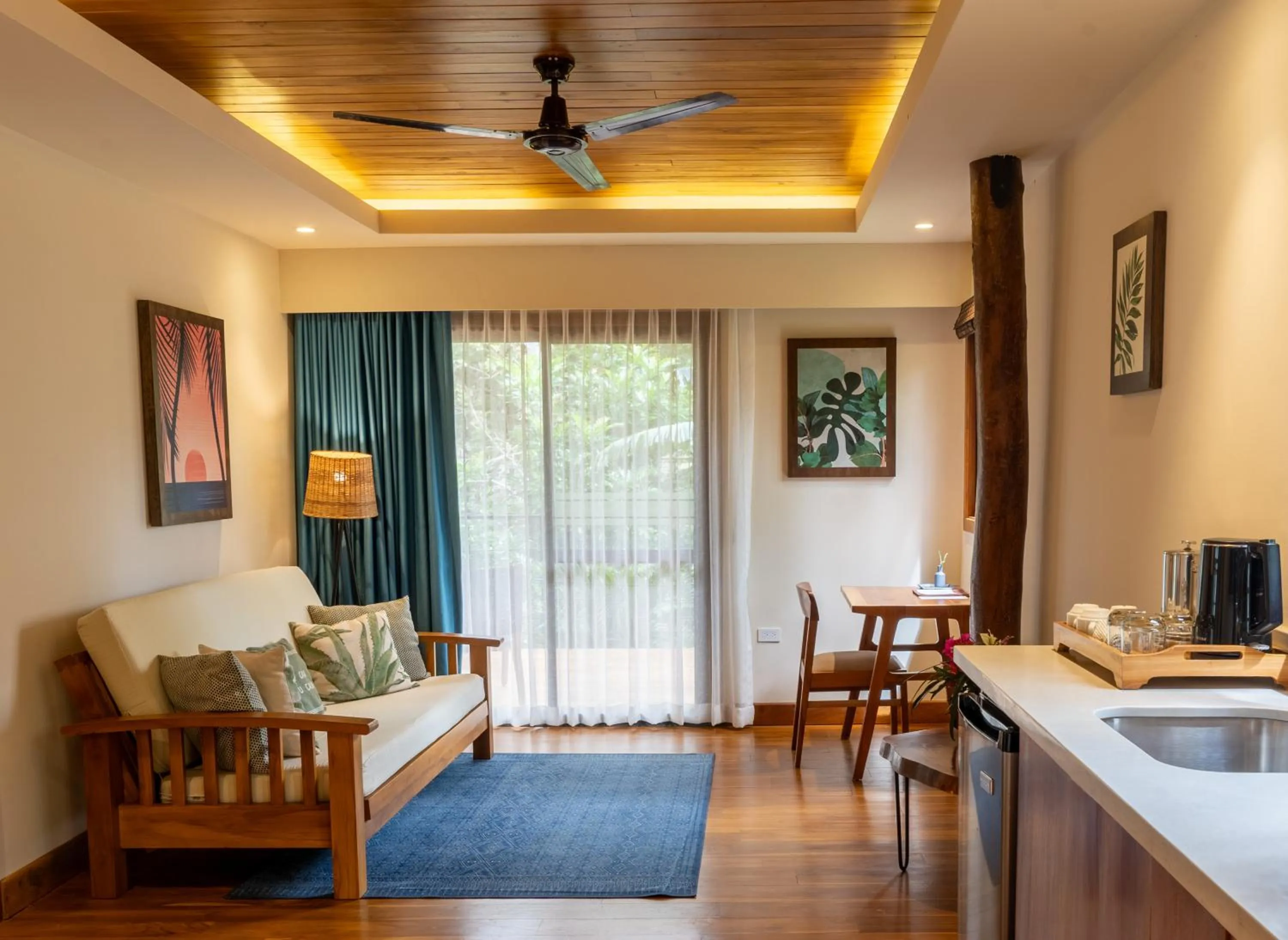 Living room in TreeCasa Hotel & Resort Nicaragua