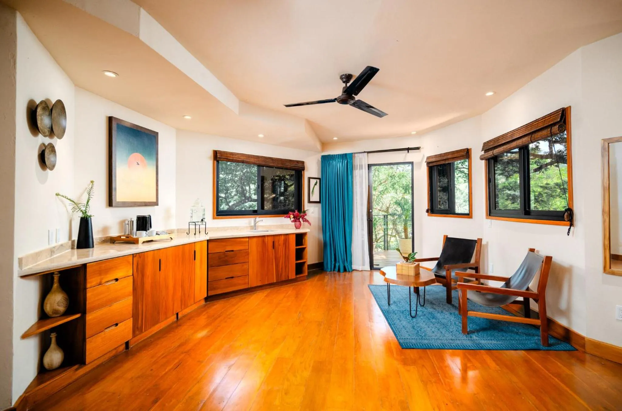 Living room in TreeCasa Hotel & Resort Nicaragua