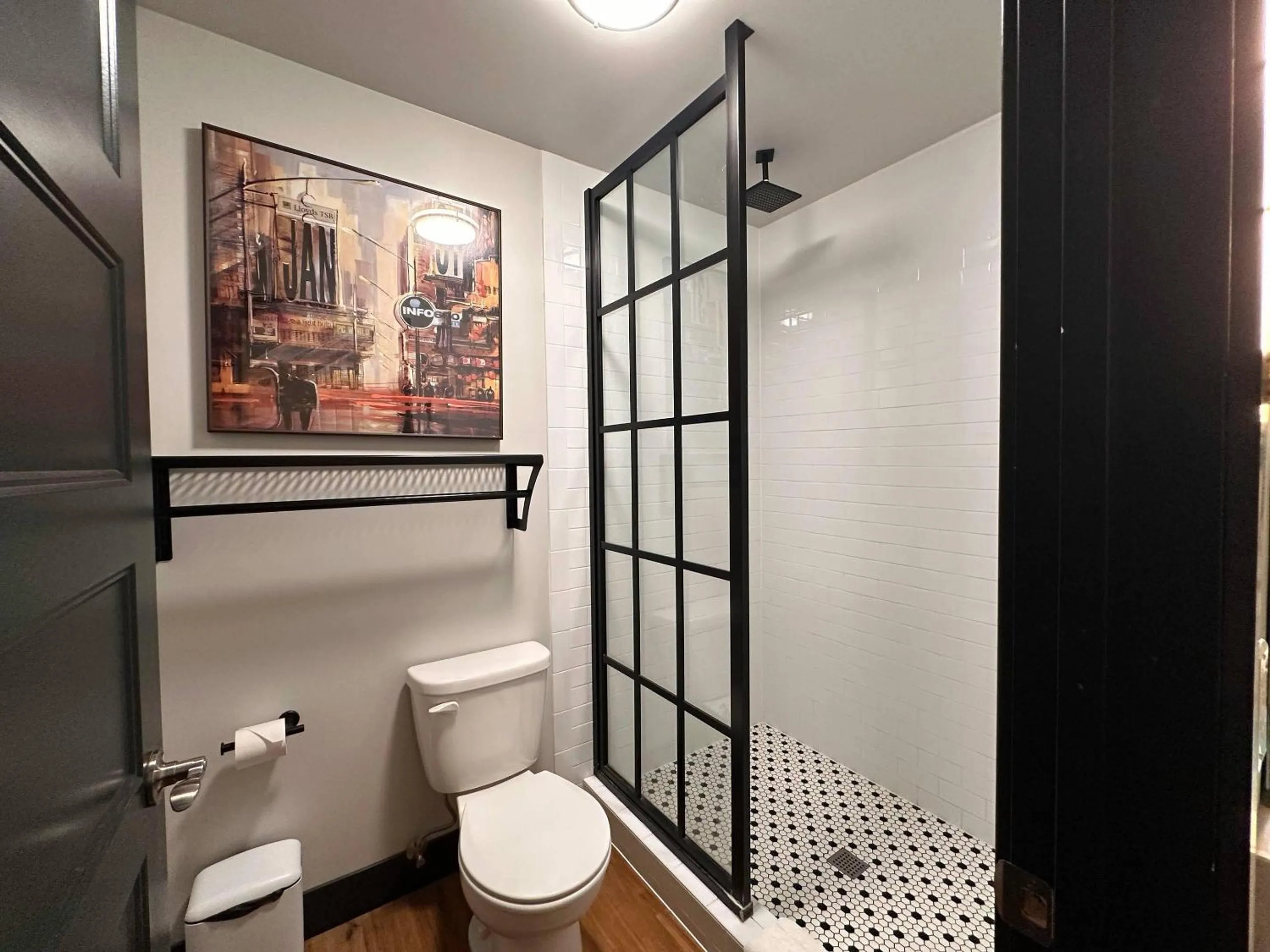 Bedroom in Hotel Grinnell, Ascend Hotel Collection