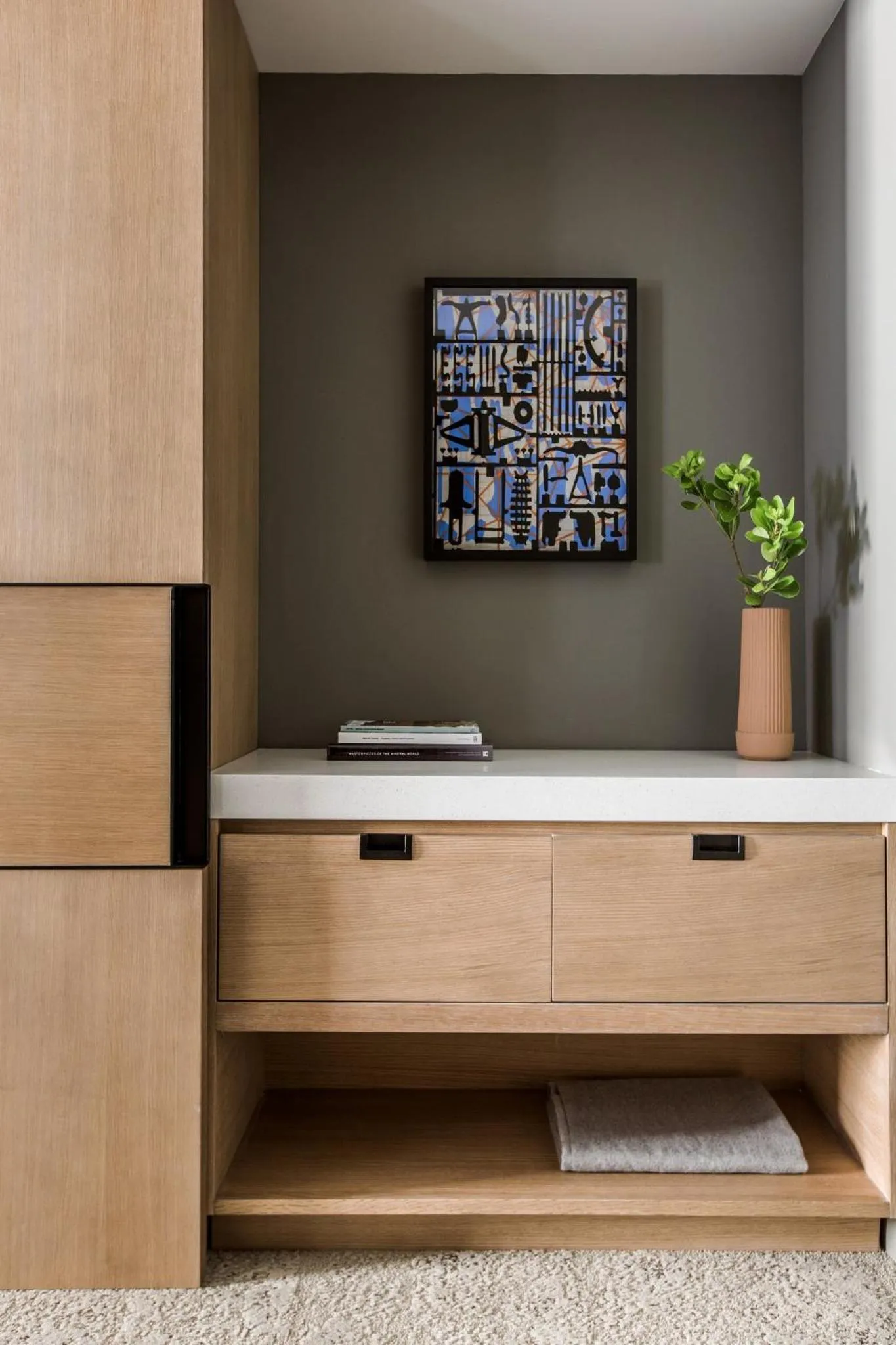 Photo of the whole room in Kimpton Sawyer Hotel by IHG