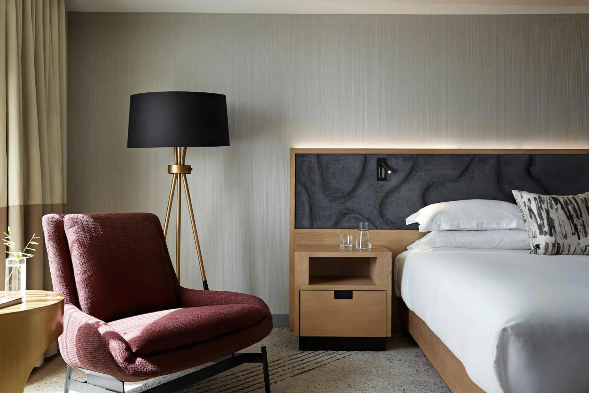 Photo of the whole room, Bed in Kimpton Sawyer Hotel by IHG