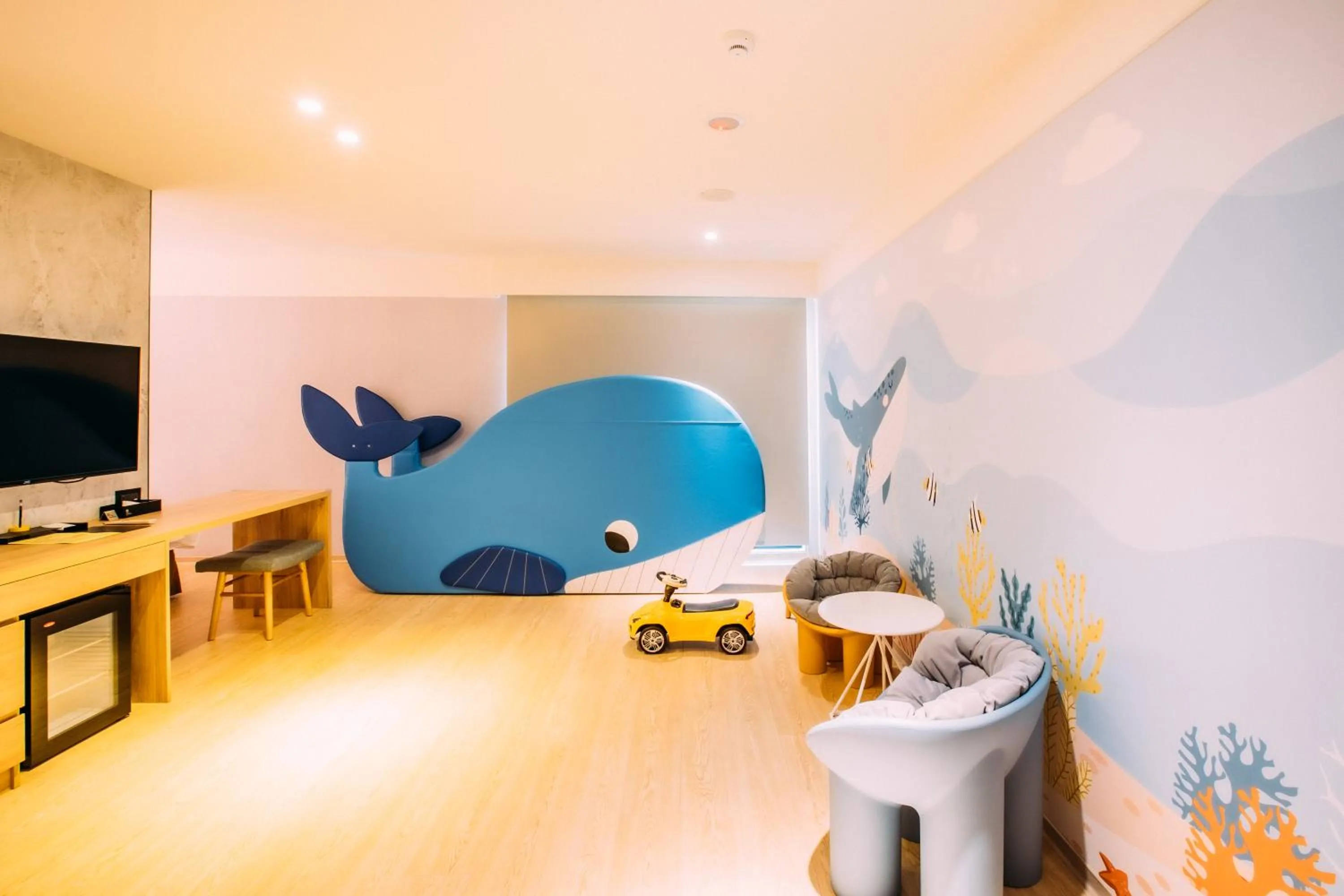 Photo of the whole room in Mega Hotel