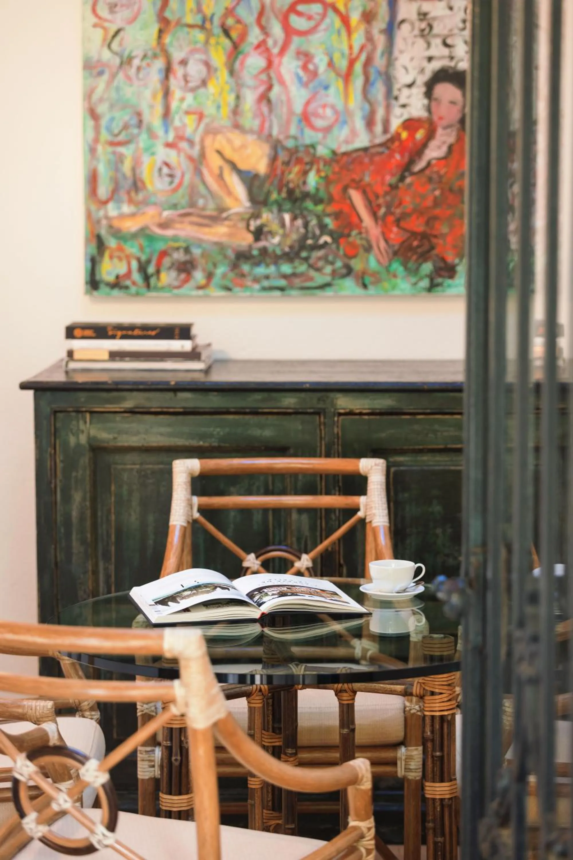 Patio in Hostellerie De L'abbaye De La Celle - Teritoria
