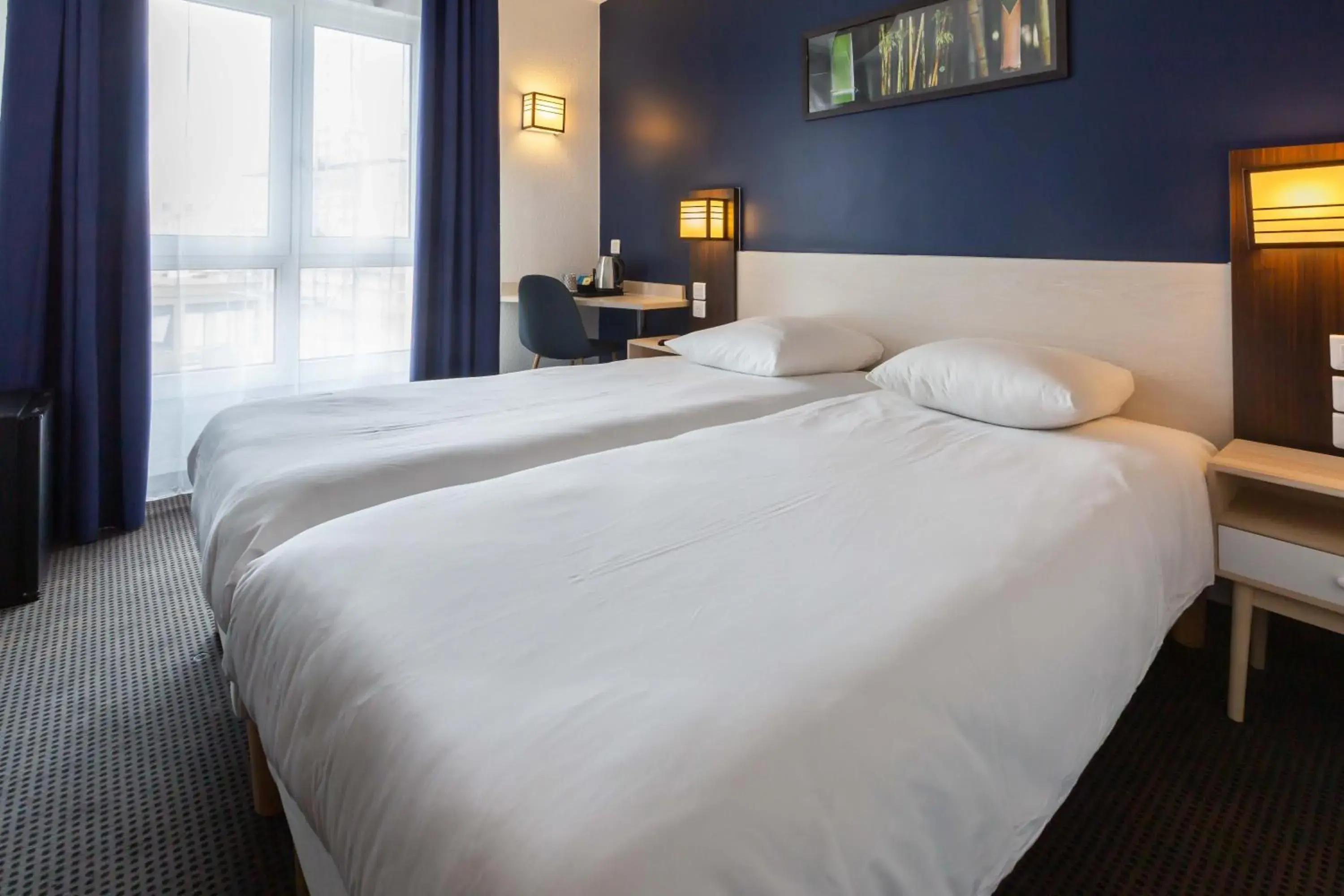 Photo of the whole room, Bed in HOTEL l'EAUBONNE Photo of the whole room, Bed in HOTEL l'EAUBONNE