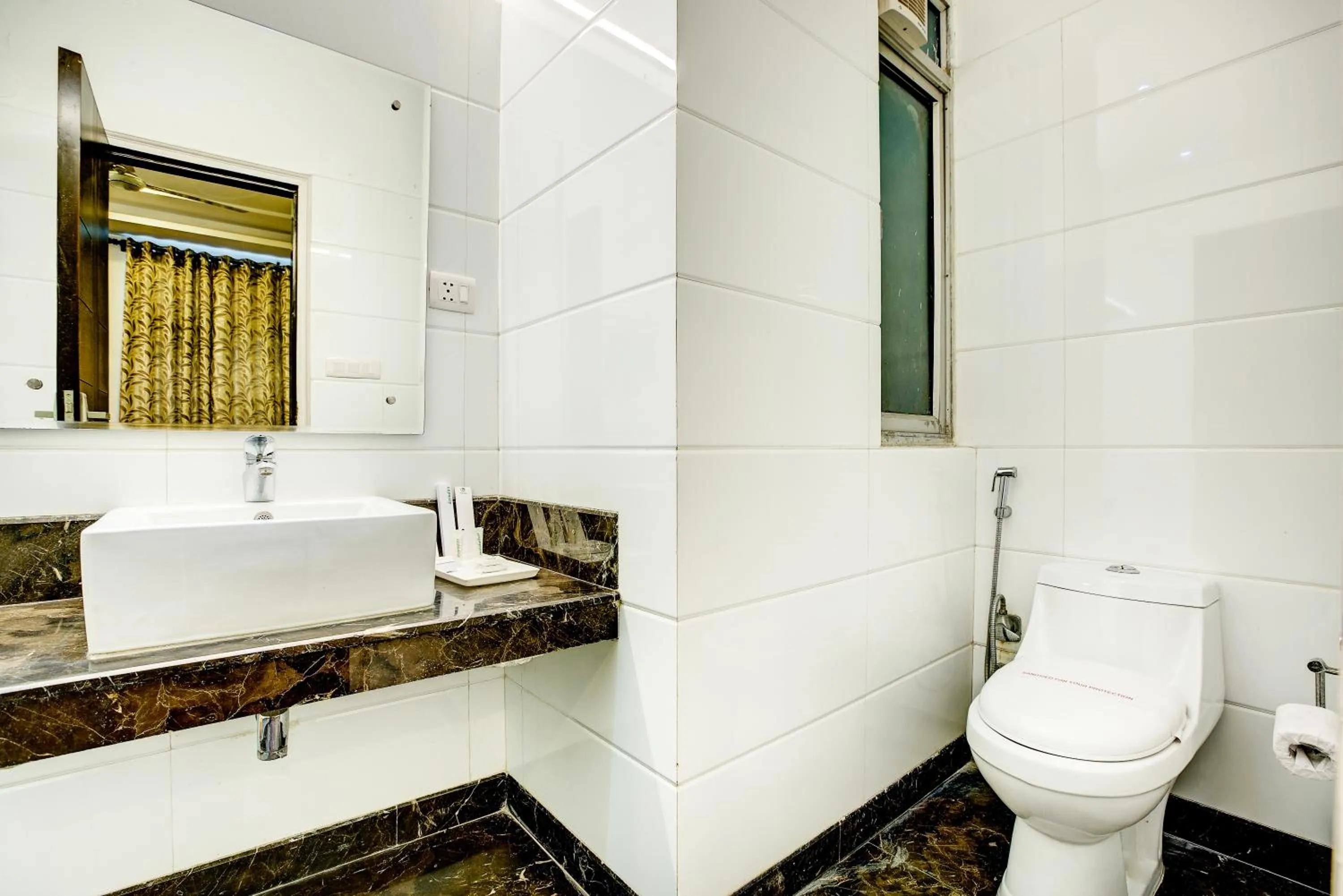 Toilet in Treebo C T International