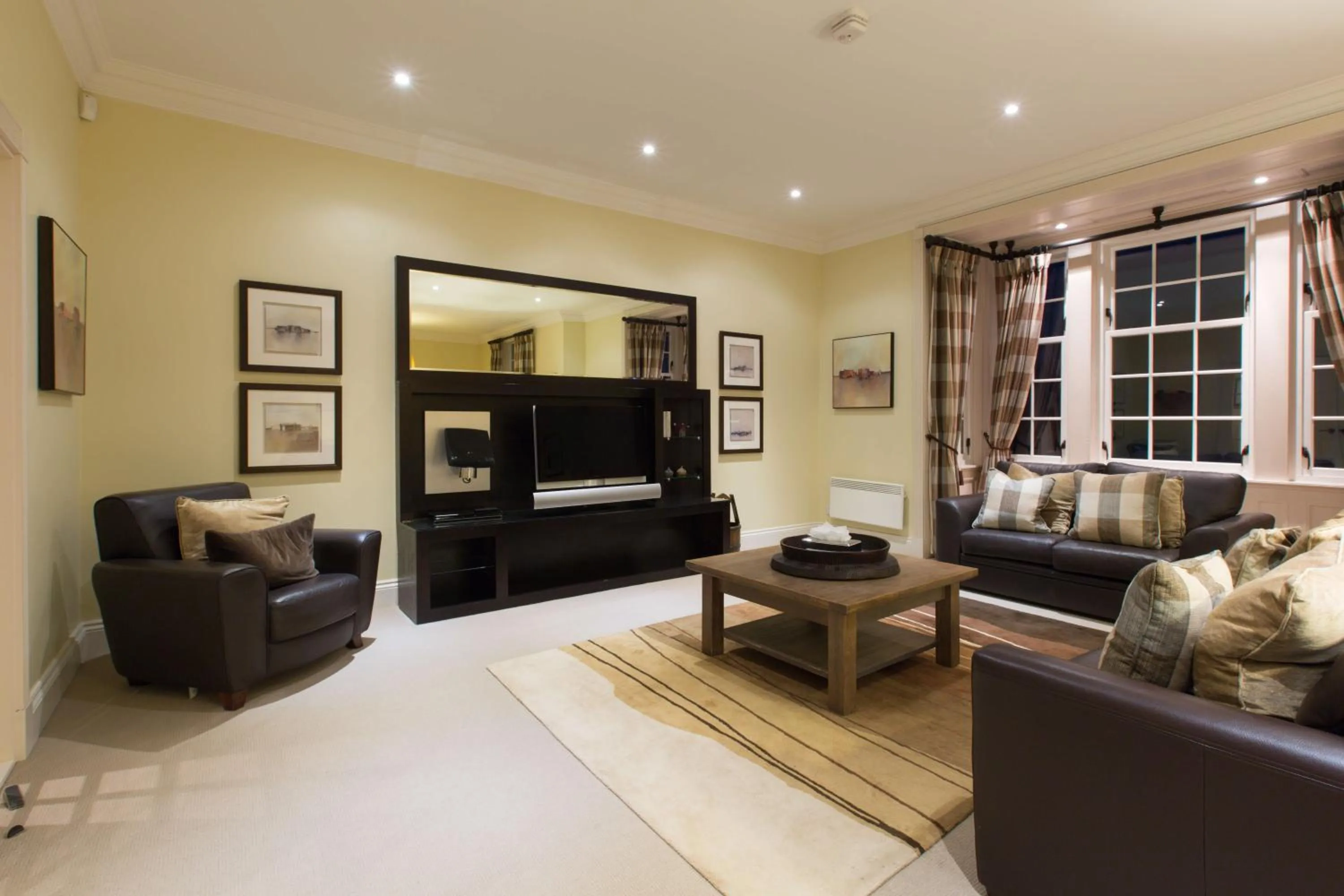 Living room in Cameron House on Loch Lomond