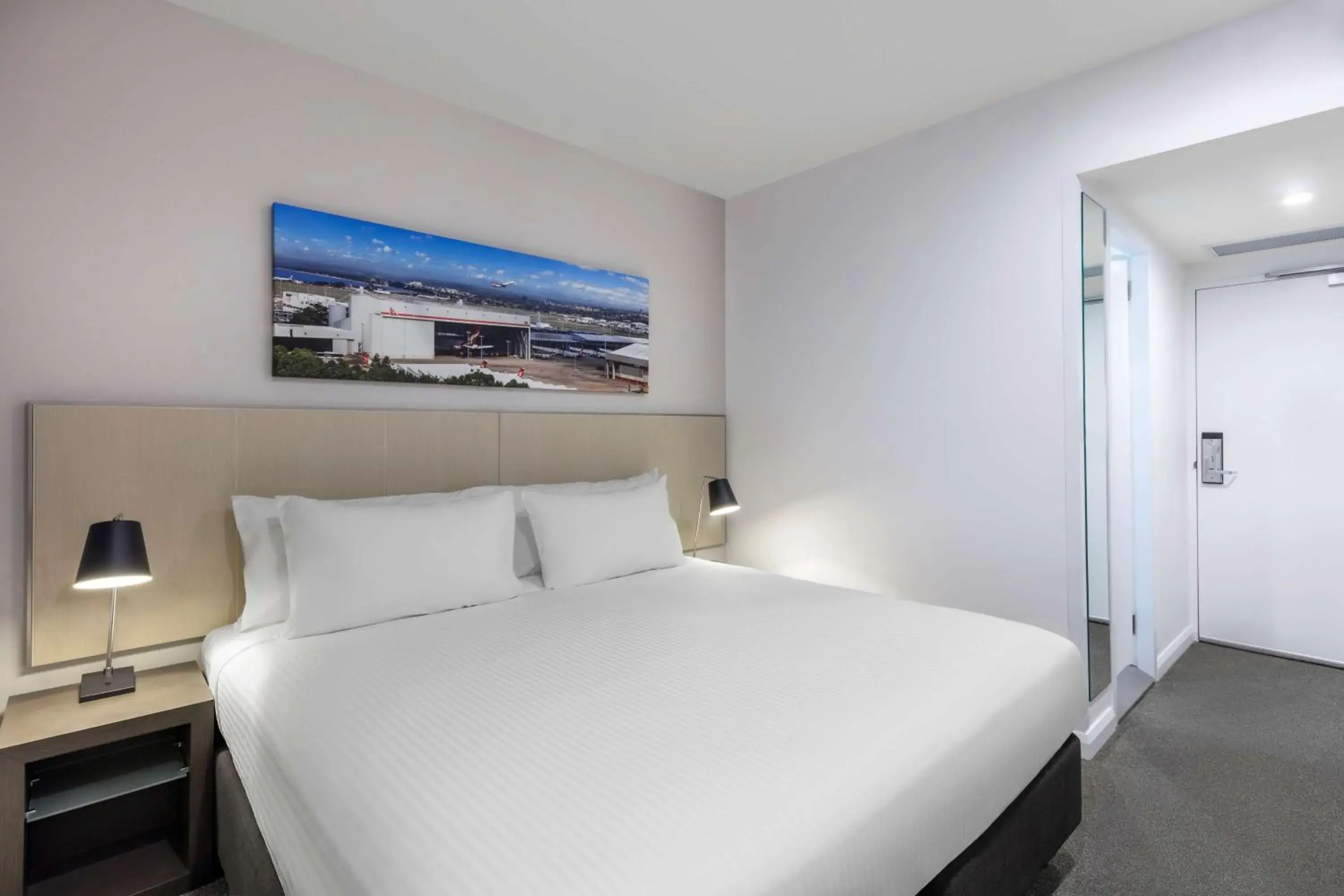 King Room - single occupancy in Travelodge Hotel Sydney Airport King Room - single occupancy in Travelodge Hotel Sydney Airport