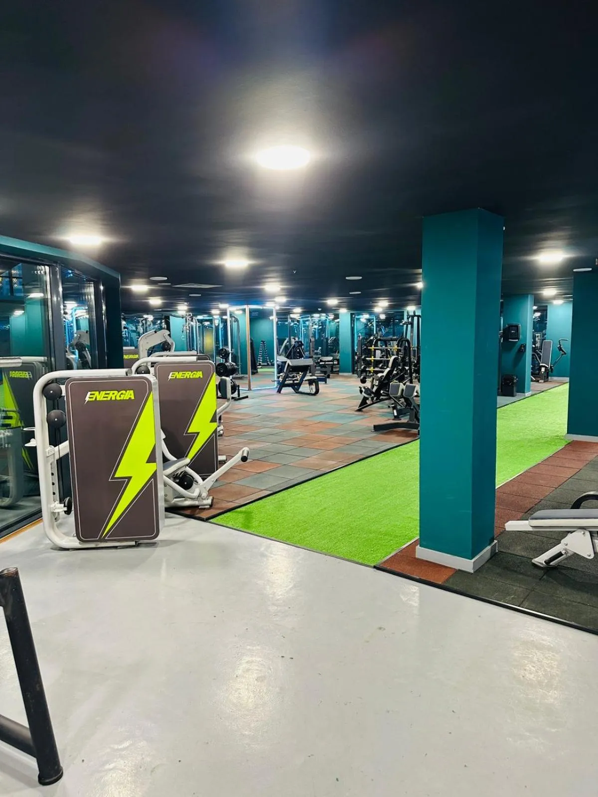 Fitness centre/facilities in Sky Tower Hotel