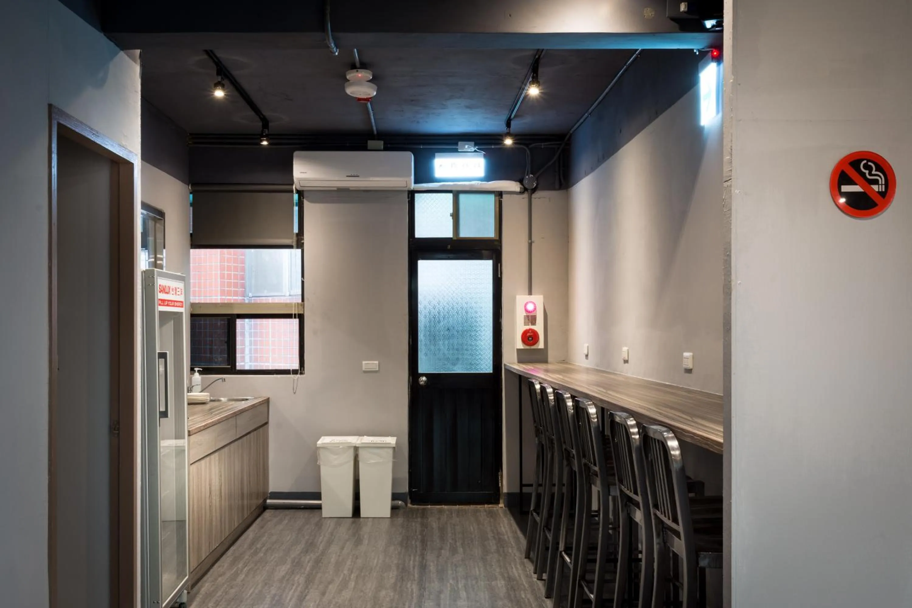 Seating area in Taipei Travelers International Hostel