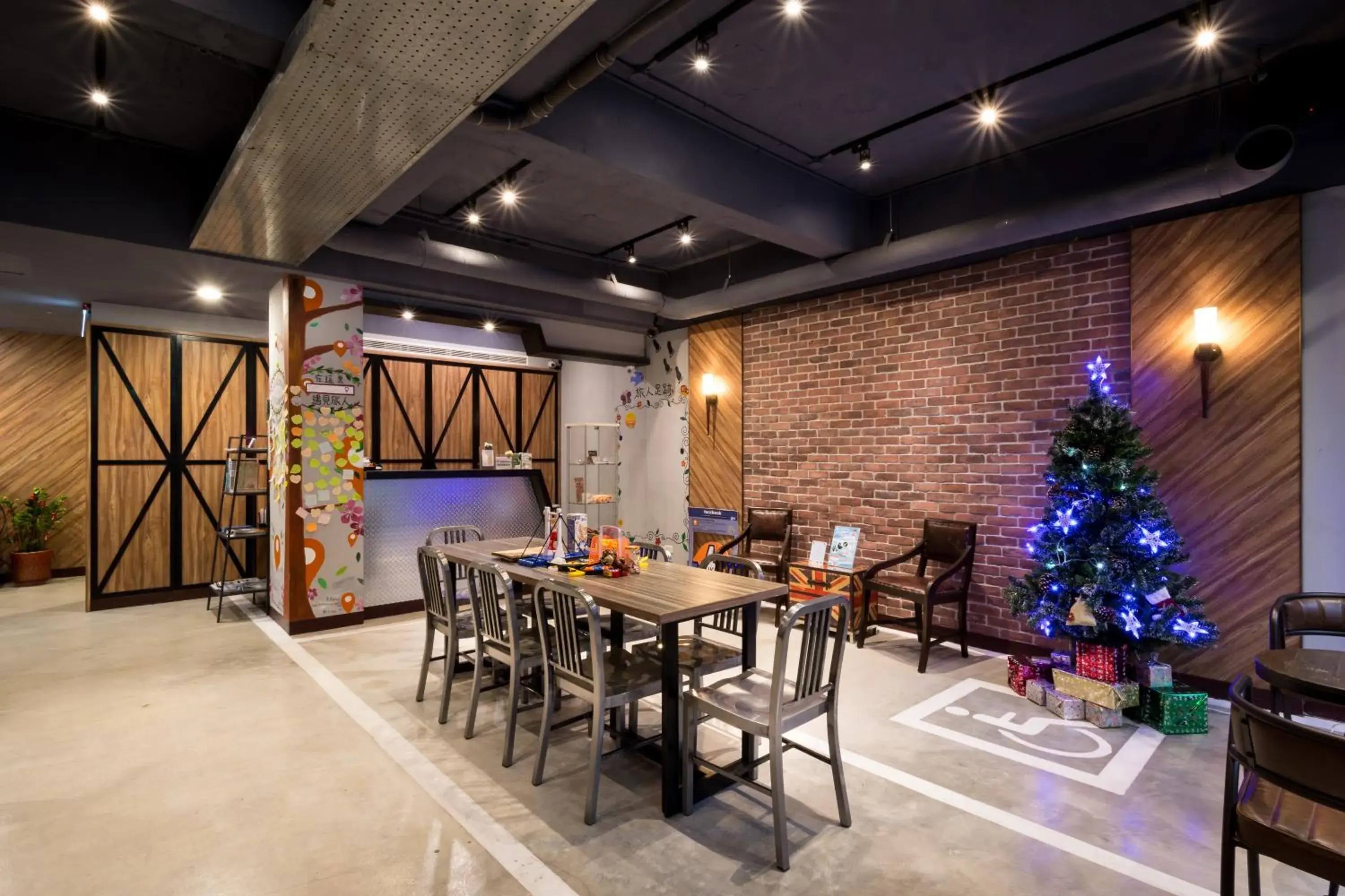 Lobby or reception in Taipei Travelers International Hostel