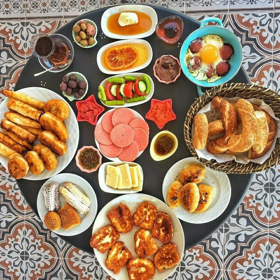 Breakfast in Stone Hill Hotel Breakfast in Stone Hill Hotel