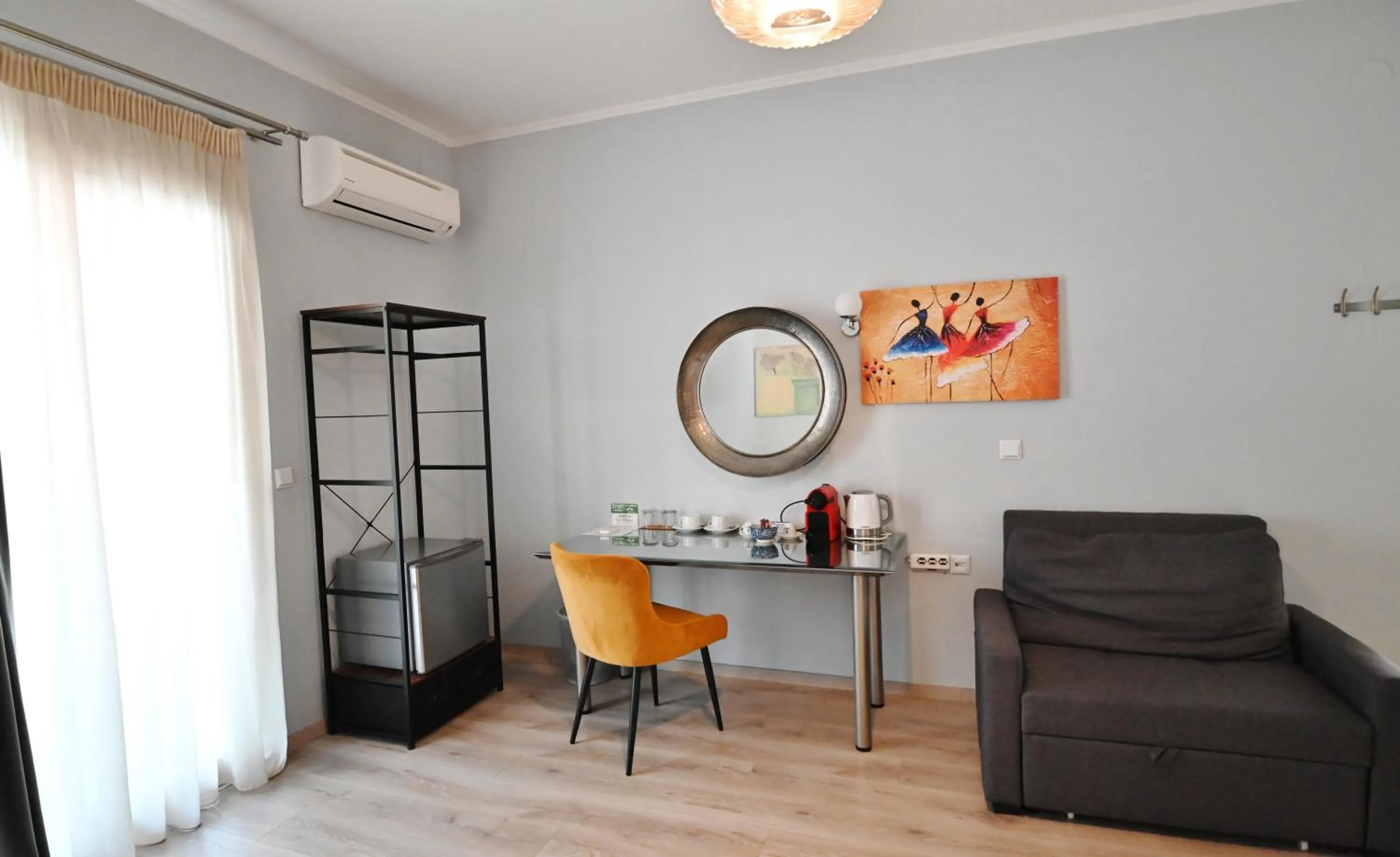 Photo of the whole room in Le Bijou Luxury Rooms & Suites