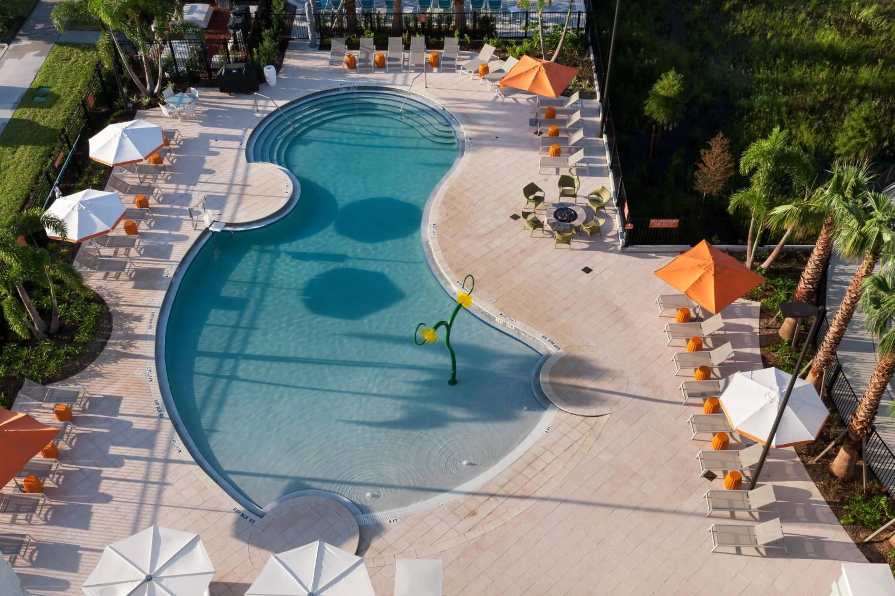 Swimming pool in TownePlace Suites by Marriott Orlando at SeaWorld