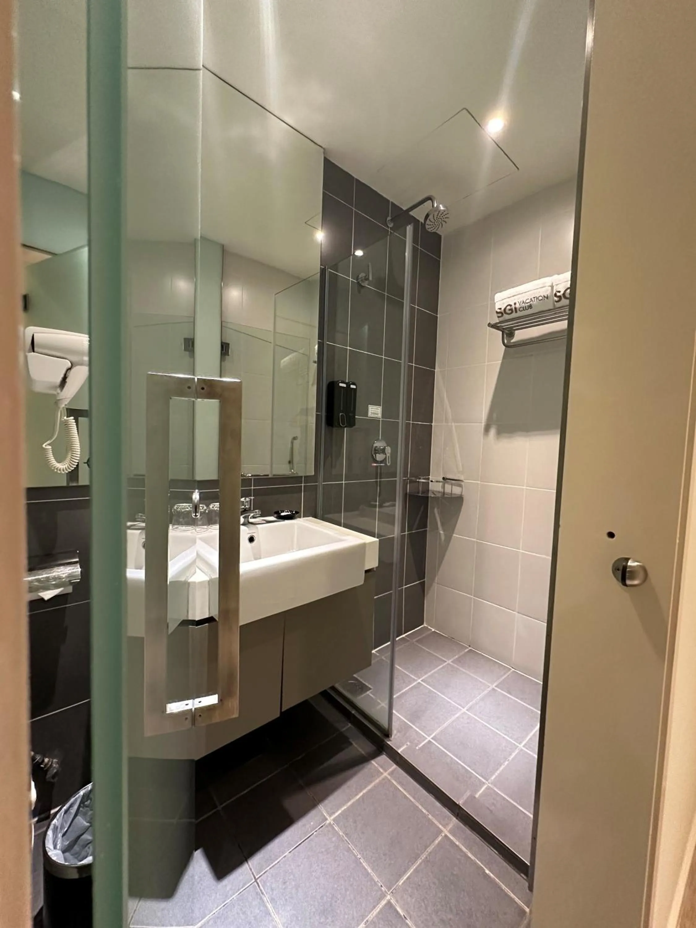 Bathroom in SGI Vacation Club Hotel