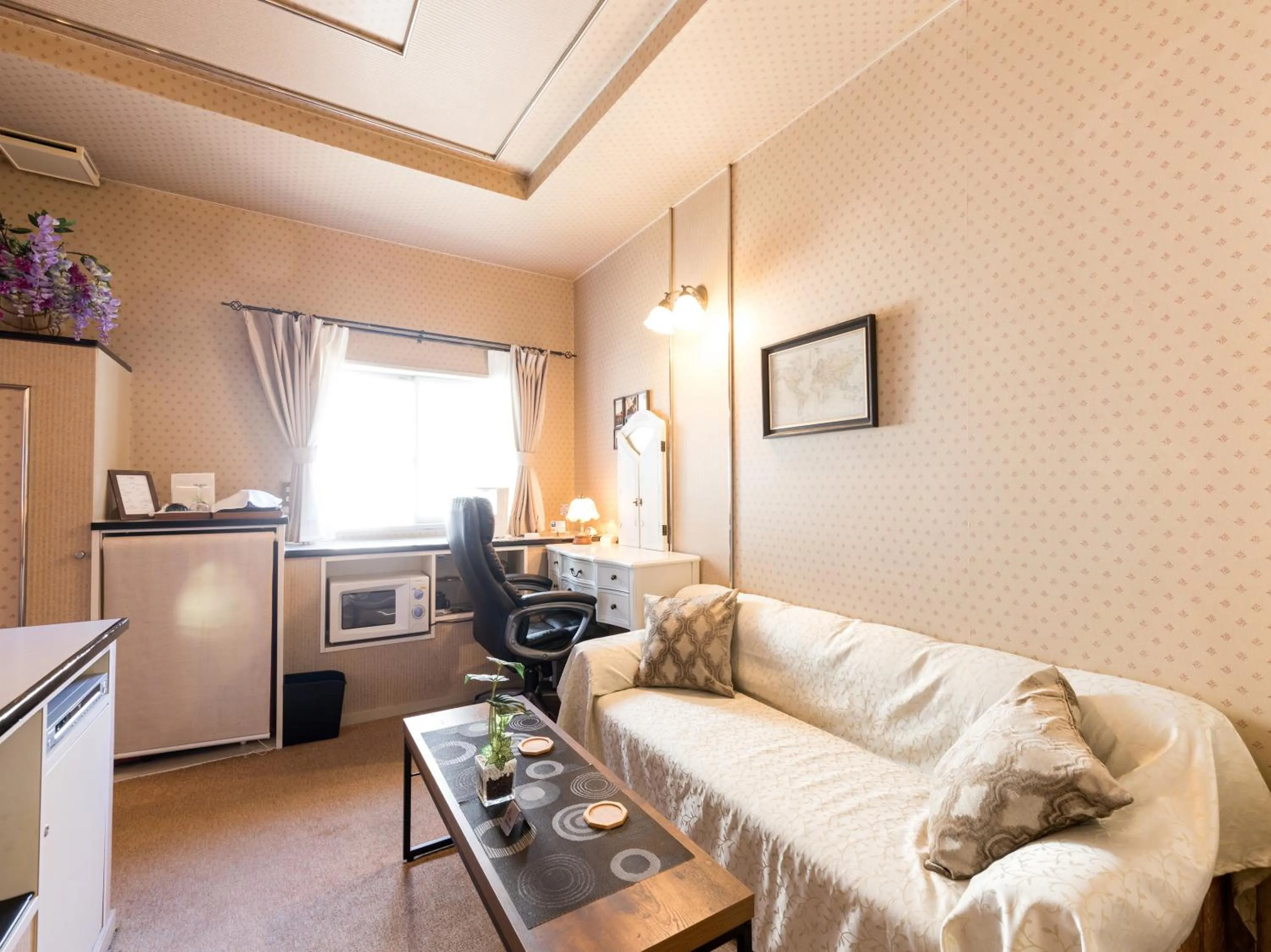 Living room in Tabist Hotel Nizi Fuefuki Misaka