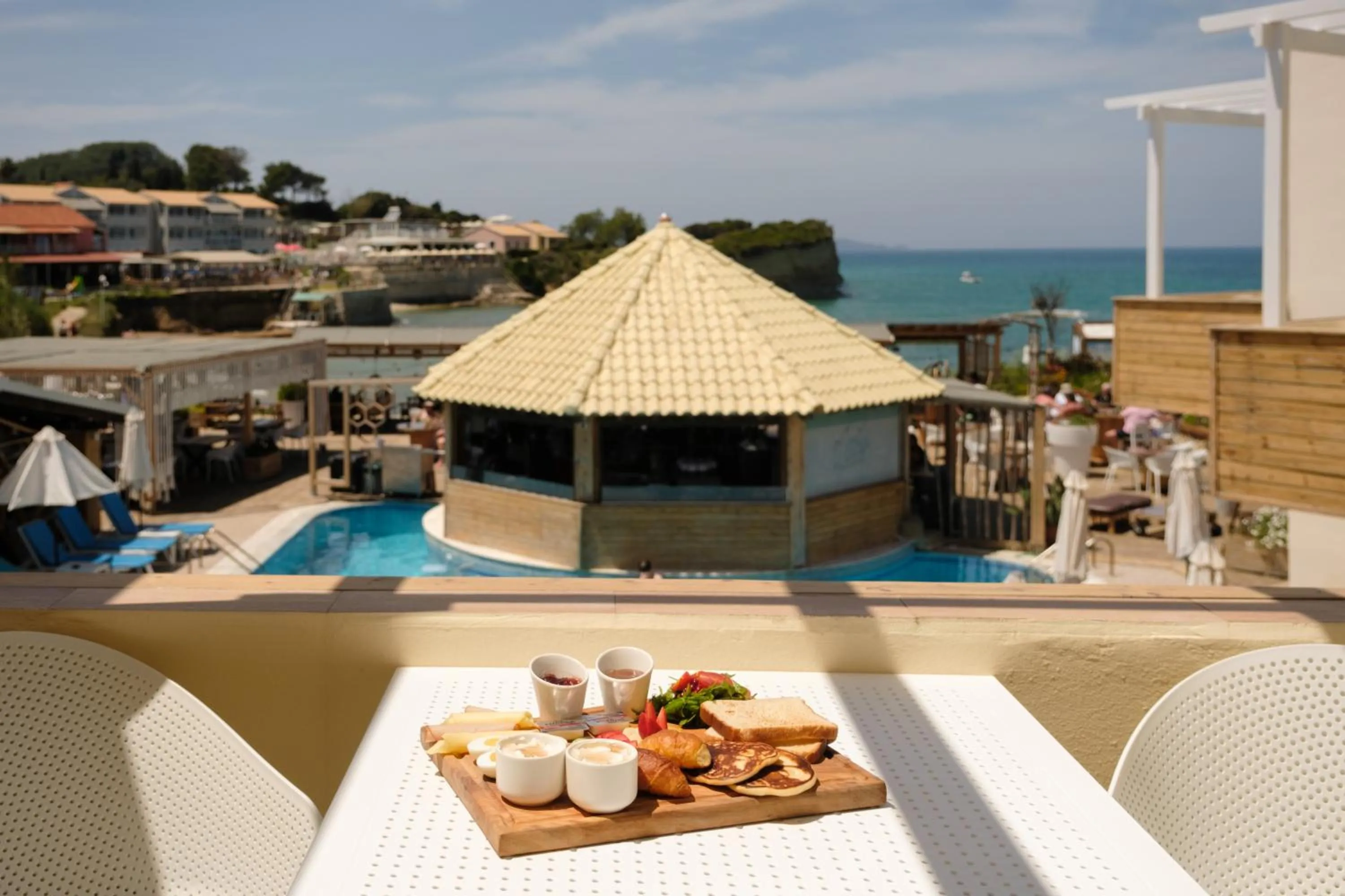 Del Mare Beach Hotel