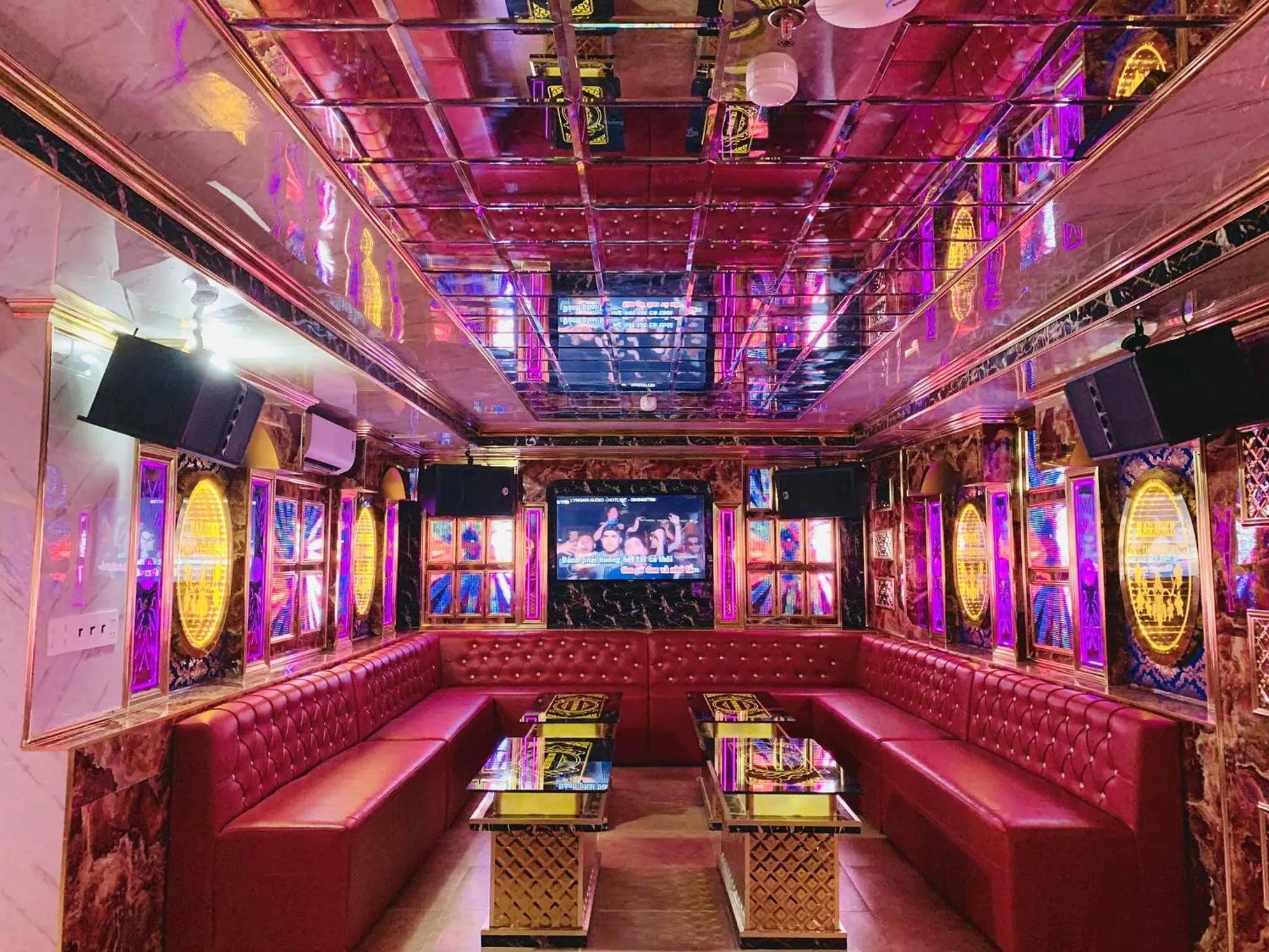 Karaoke in CKC Thien Duong Hotel