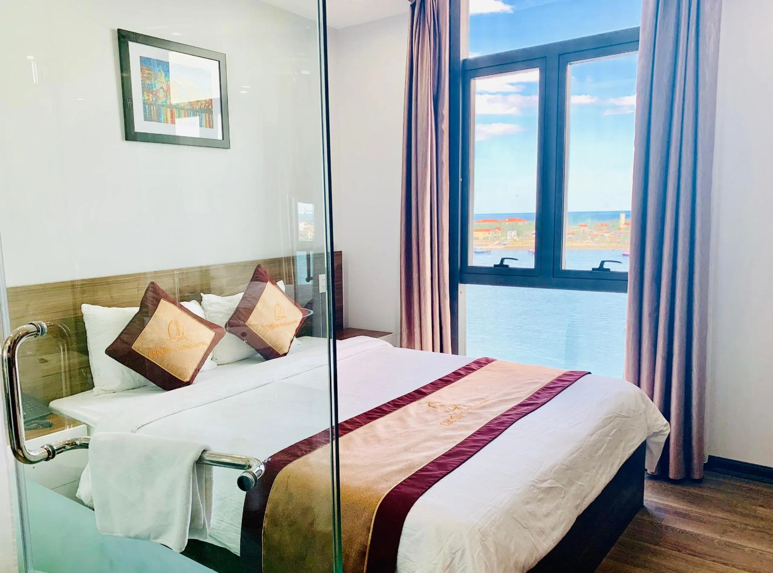 Bed in CKC Thien Duong Hotel