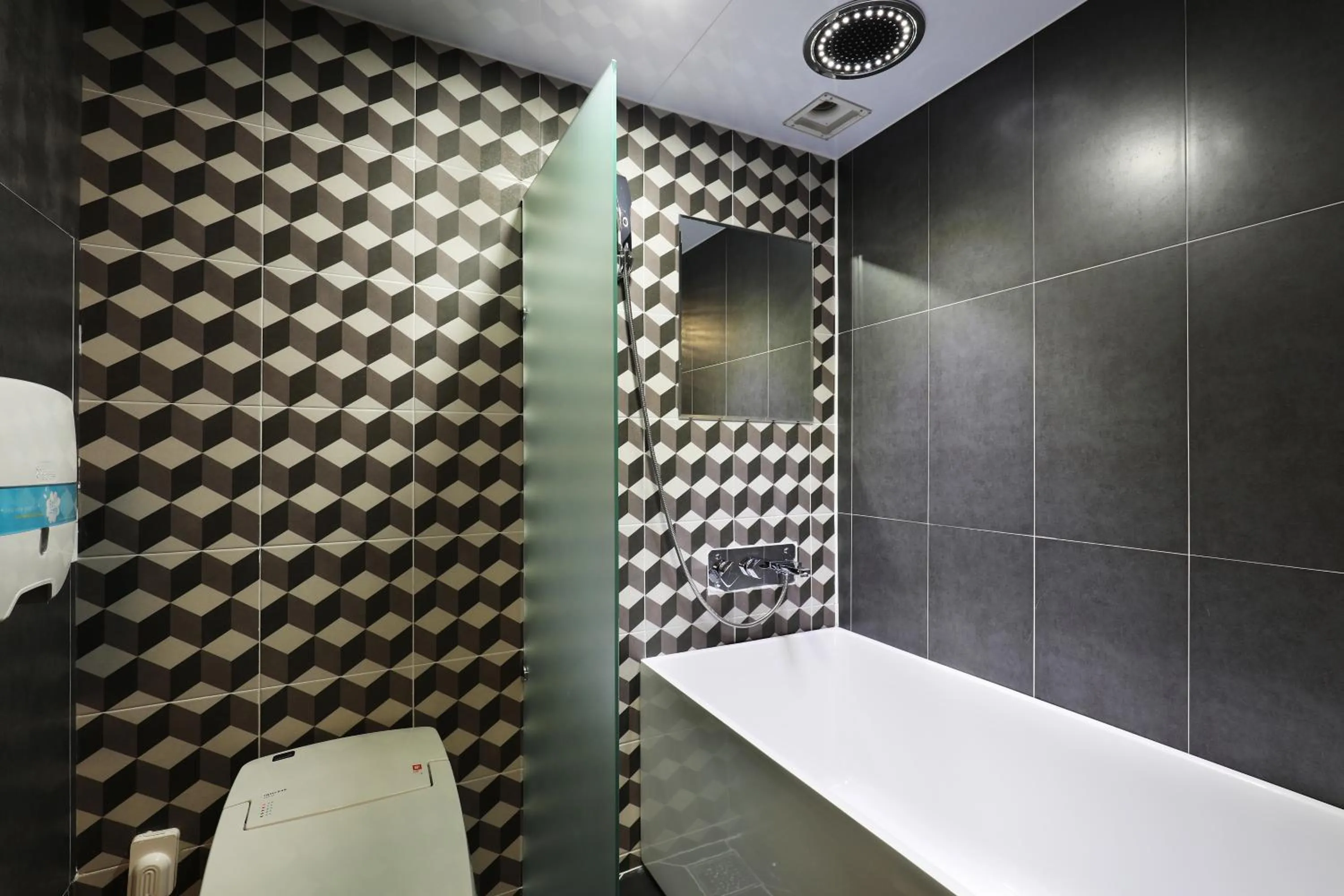 Bathroom in Hotel Mondavi