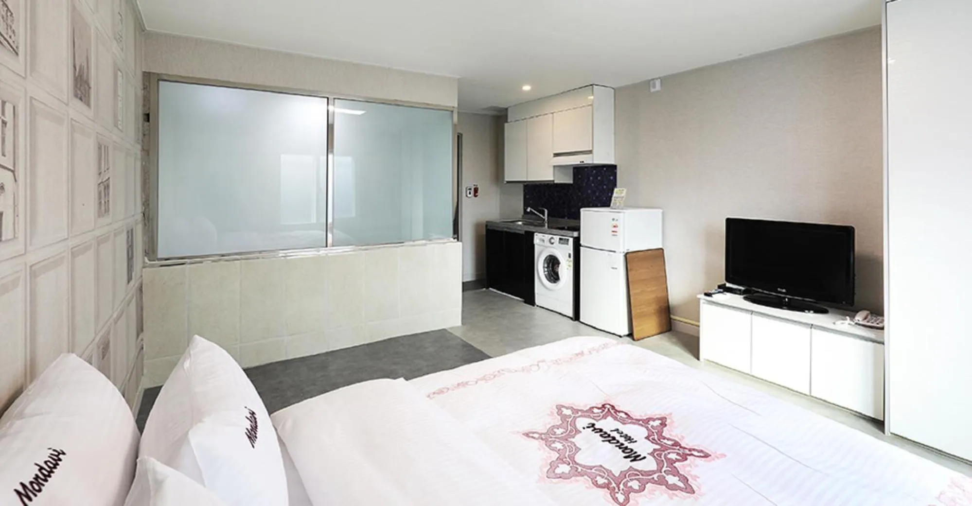 Bed in Hotel Mondavi