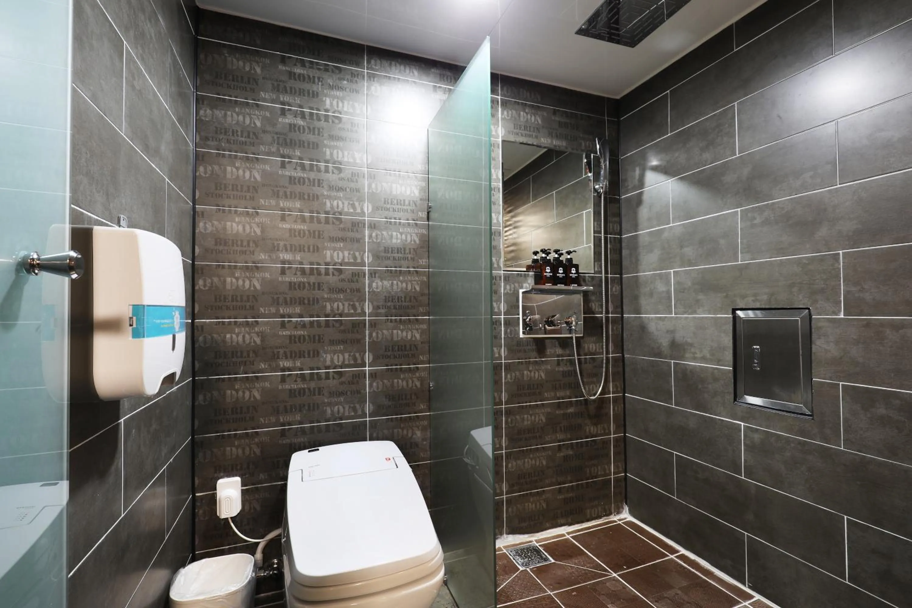 Bathroom in Hotel Mondavi