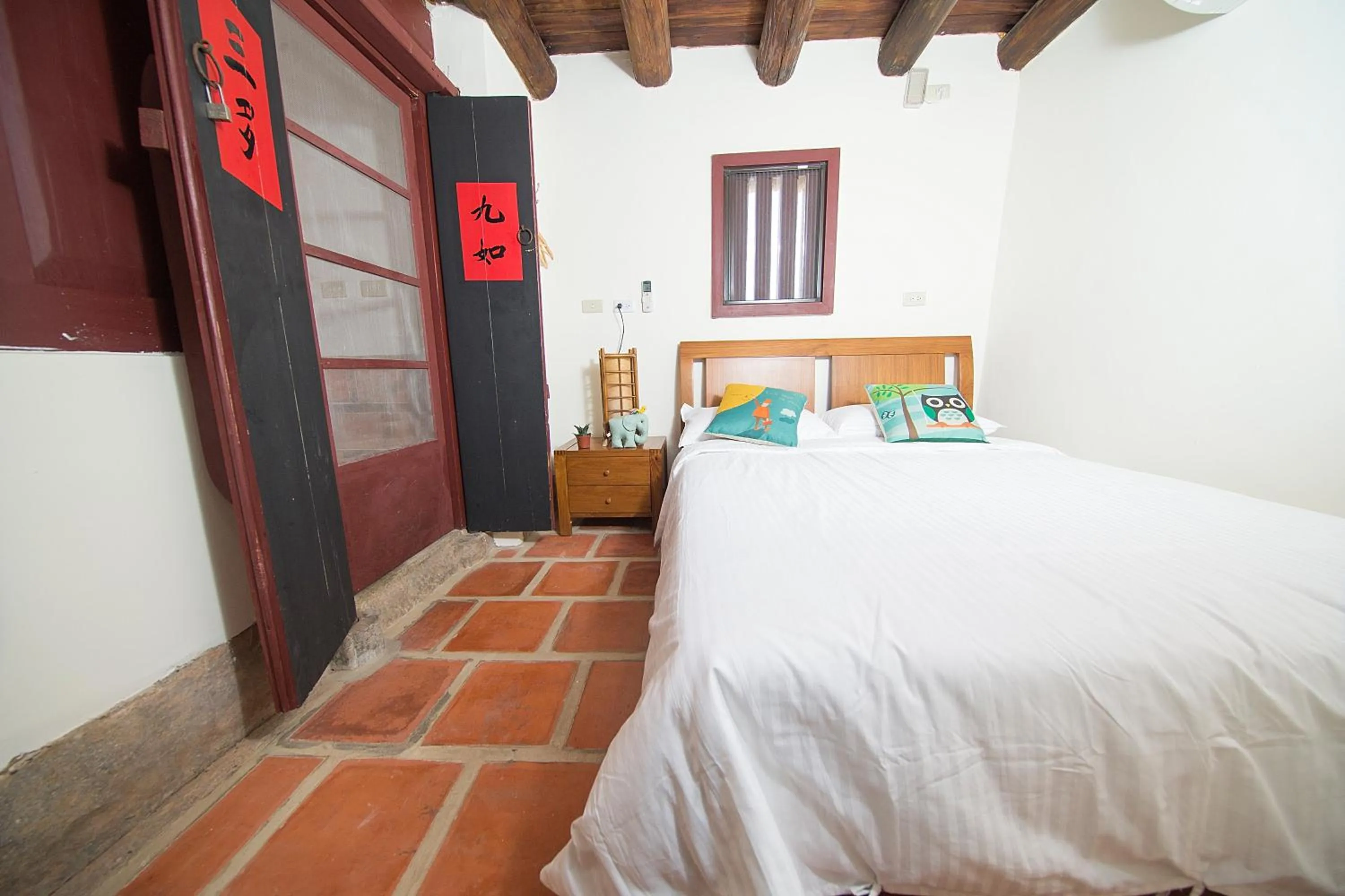 Bed in Patio Moonlight