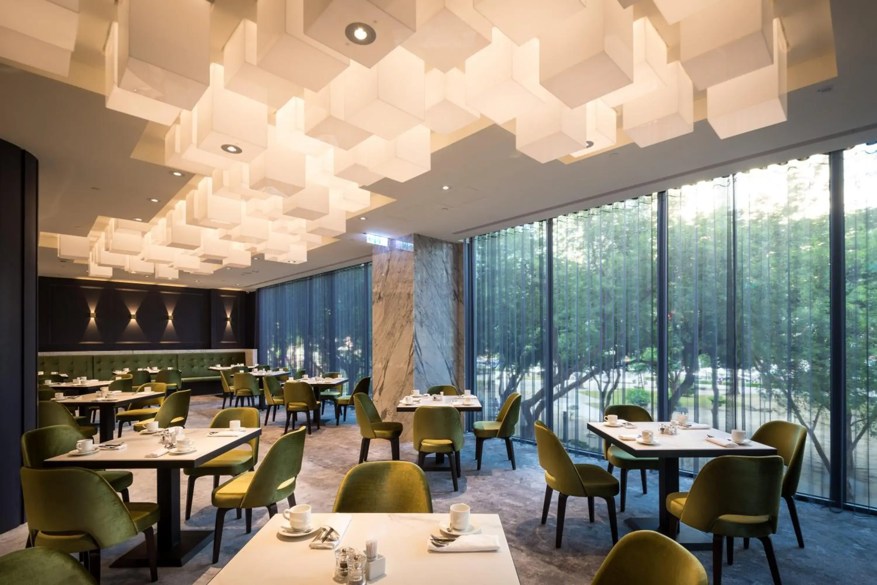 Restaurant/places to eat in Park Lees Hotel Restaurant/places to eat in Park Lees Hotel