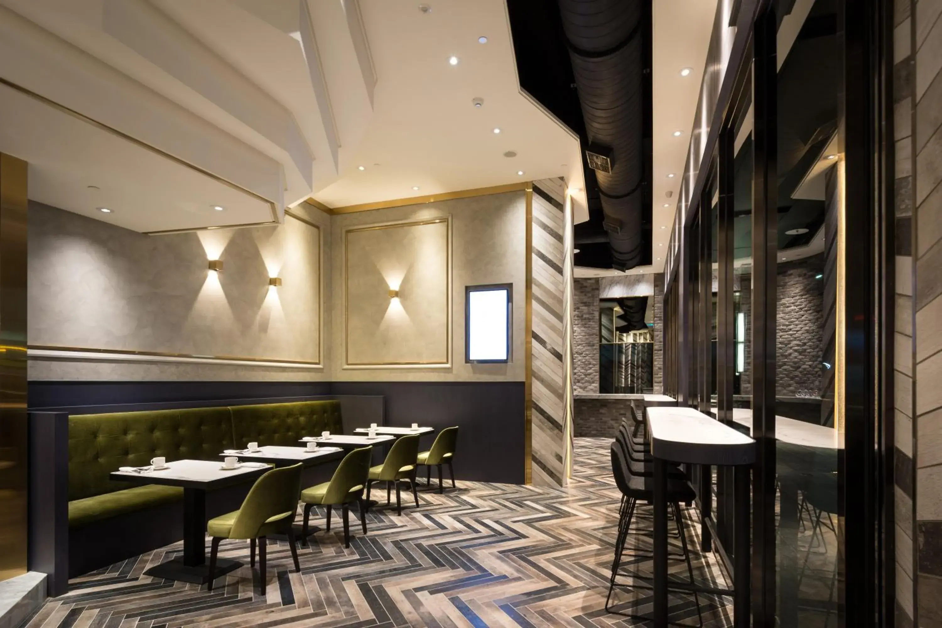 Restaurant/places to eat in Park Lees Hotel Restaurant/places to eat in Park Lees Hotel