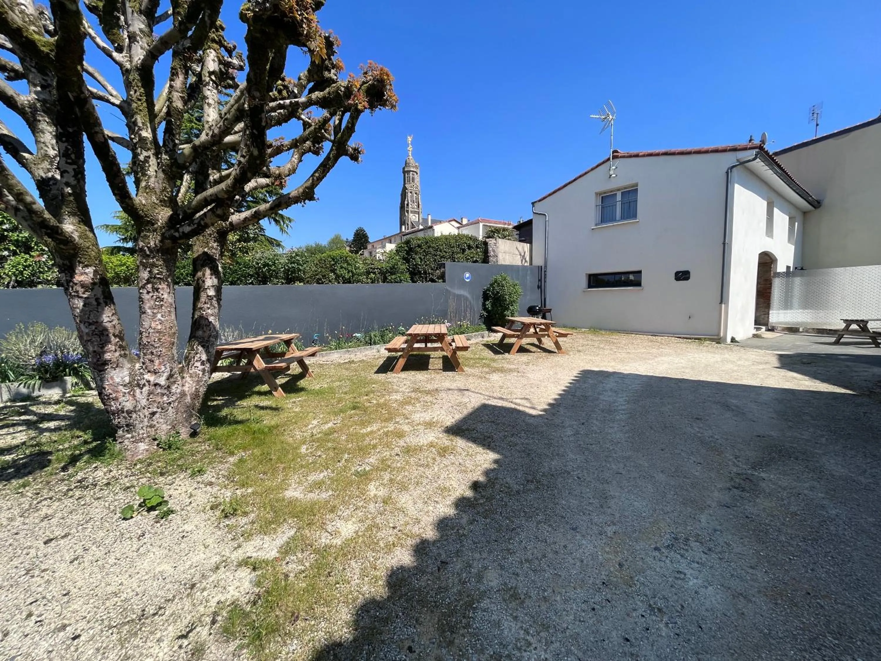 Patio in L'hostellerie de Sèvremont