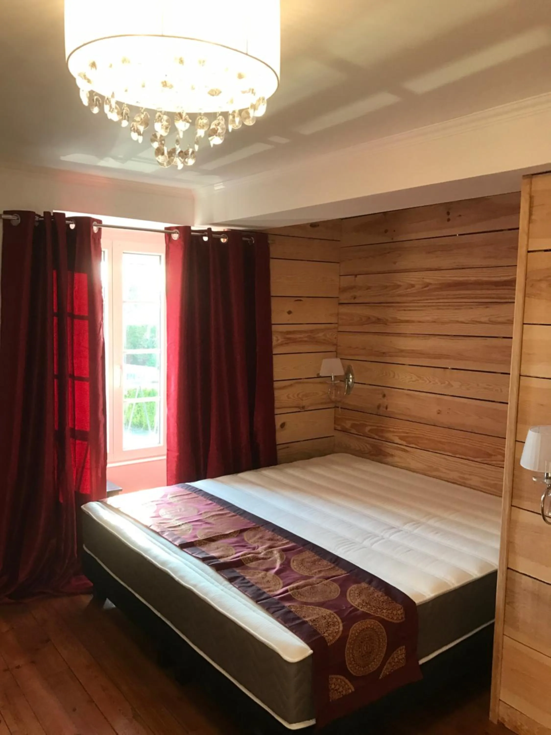 Bed in L'hostellerie de Sèvremont