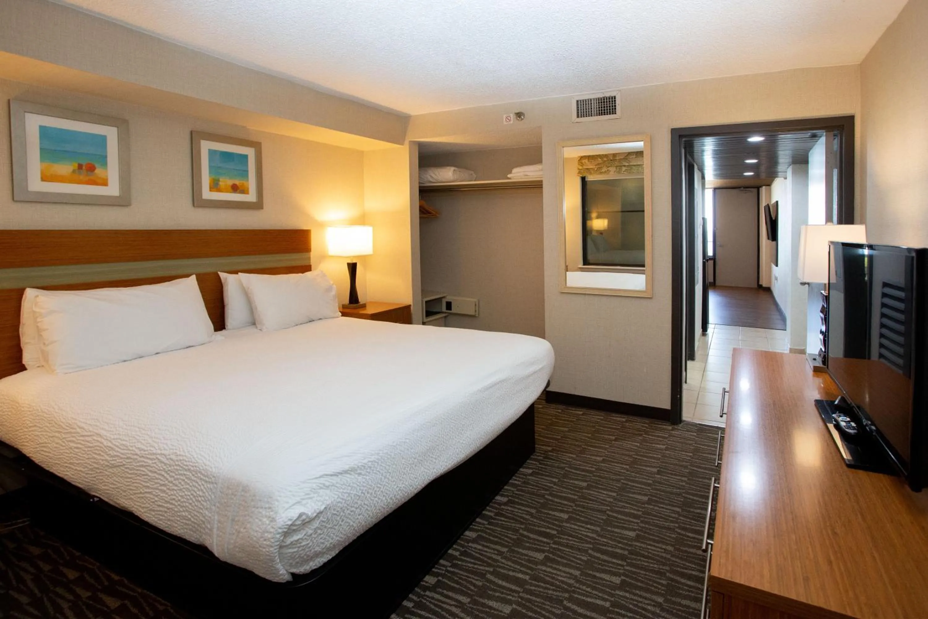 Bed in The Barclay Towers Hotel and Resort