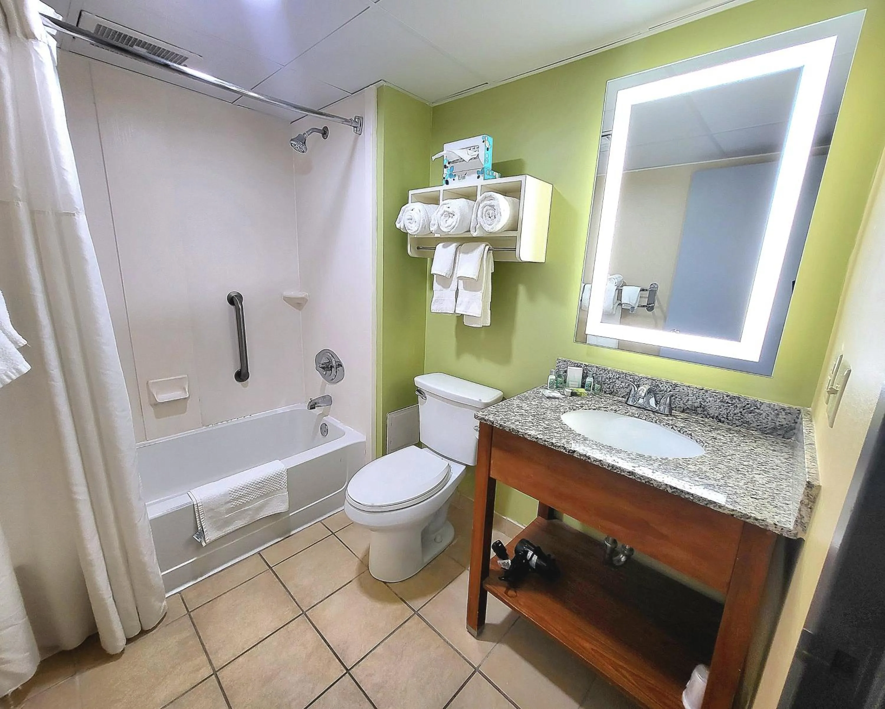 Bathroom in The Barclay Towers Hotel and Resort