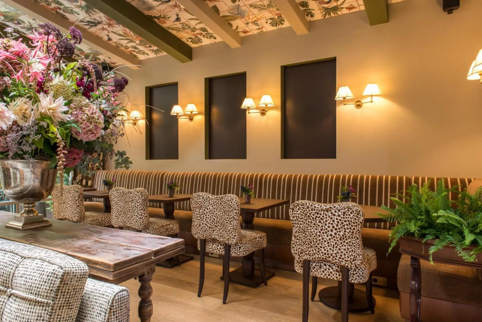 Living room, Restaurant/Places to Eat in Hôtel Fougère