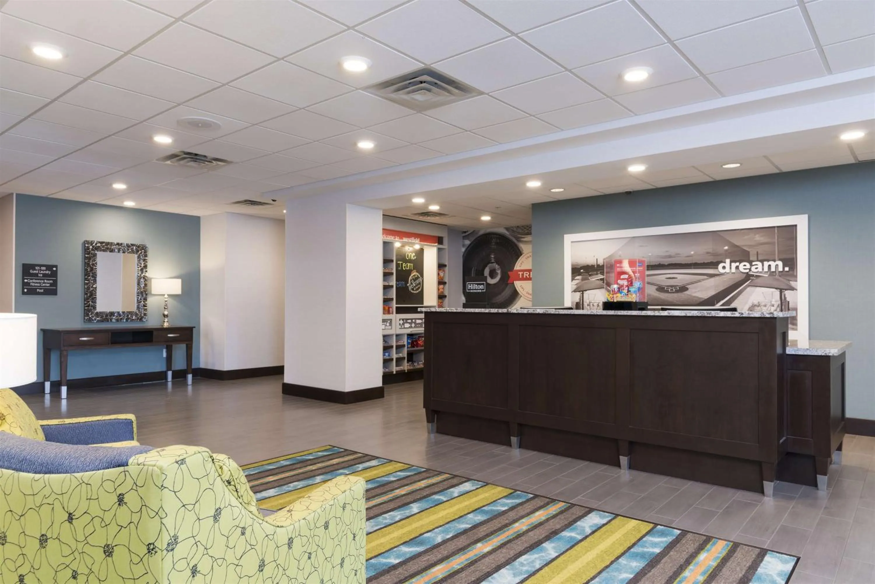 Lobby or reception in Hampton Inn Westfield Indianapolis